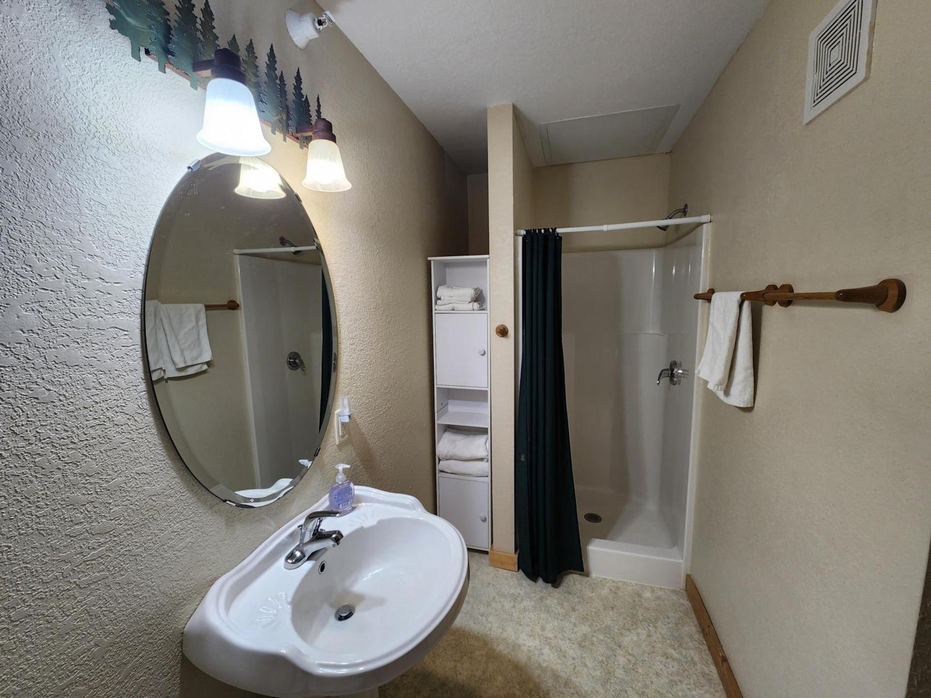 Viking Bay Resort and Lodge photo 70
