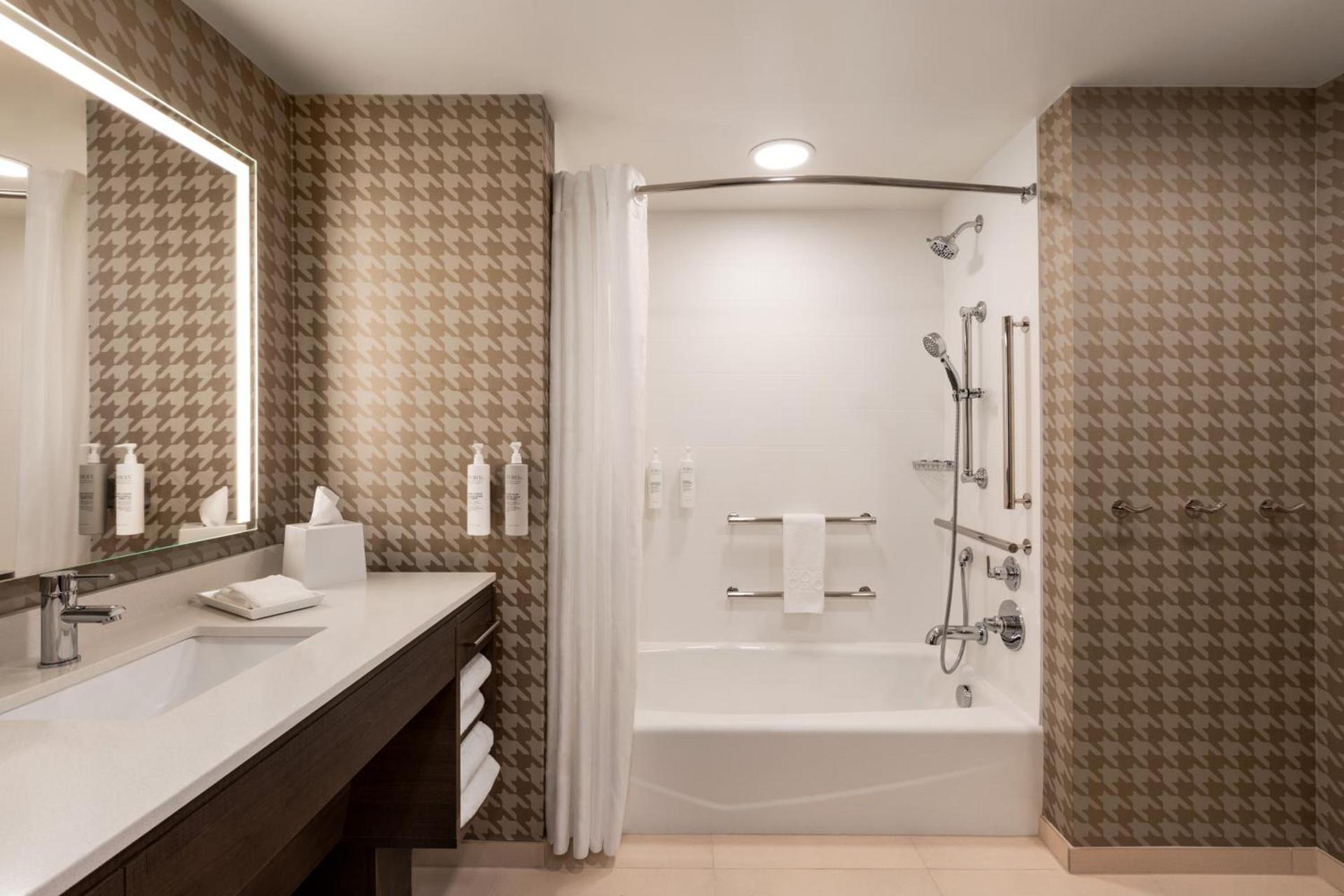 Home2 Suites By Hilton Cheyenne photo 12