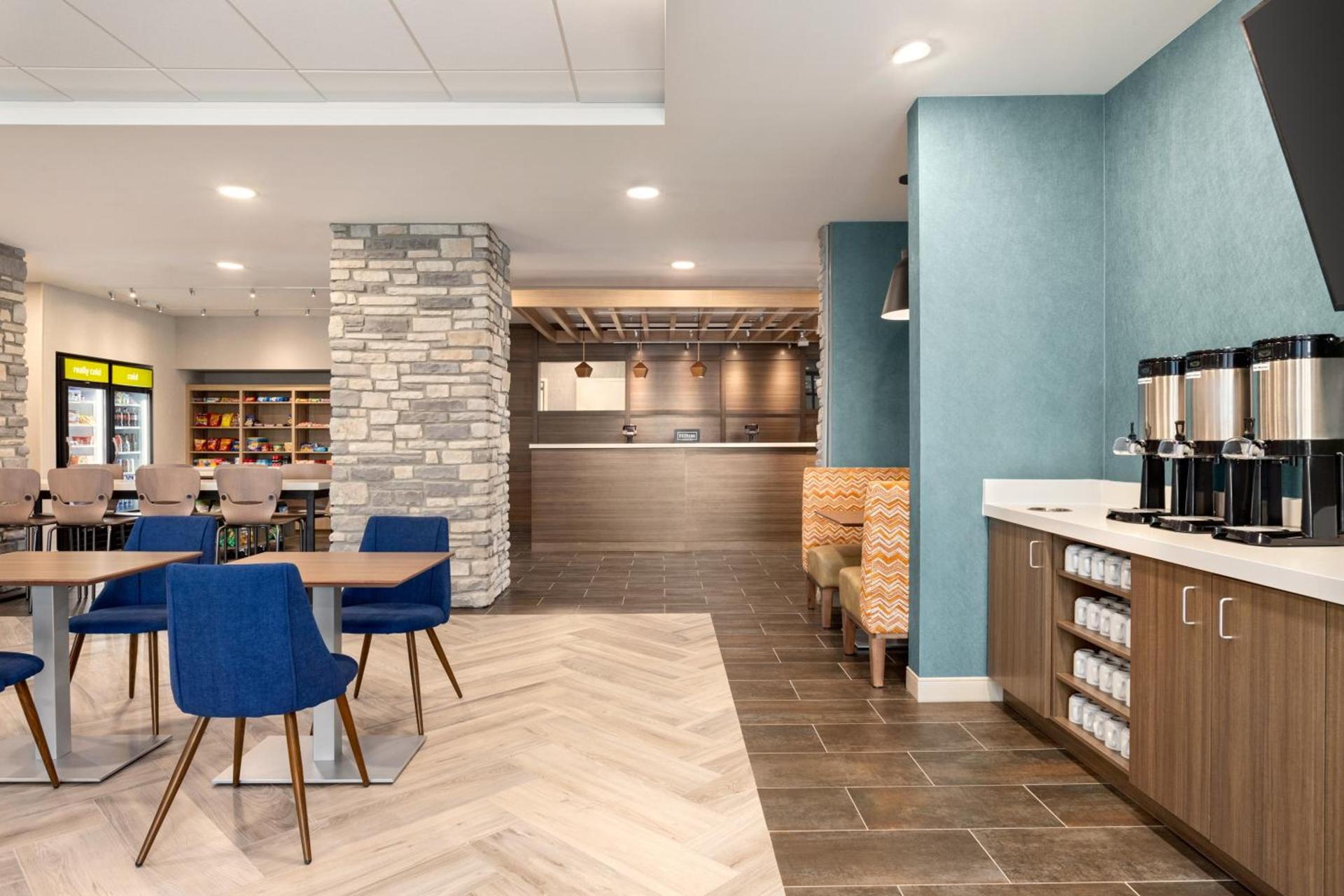 Home2 Suites By Hilton Cheyenne photo 1