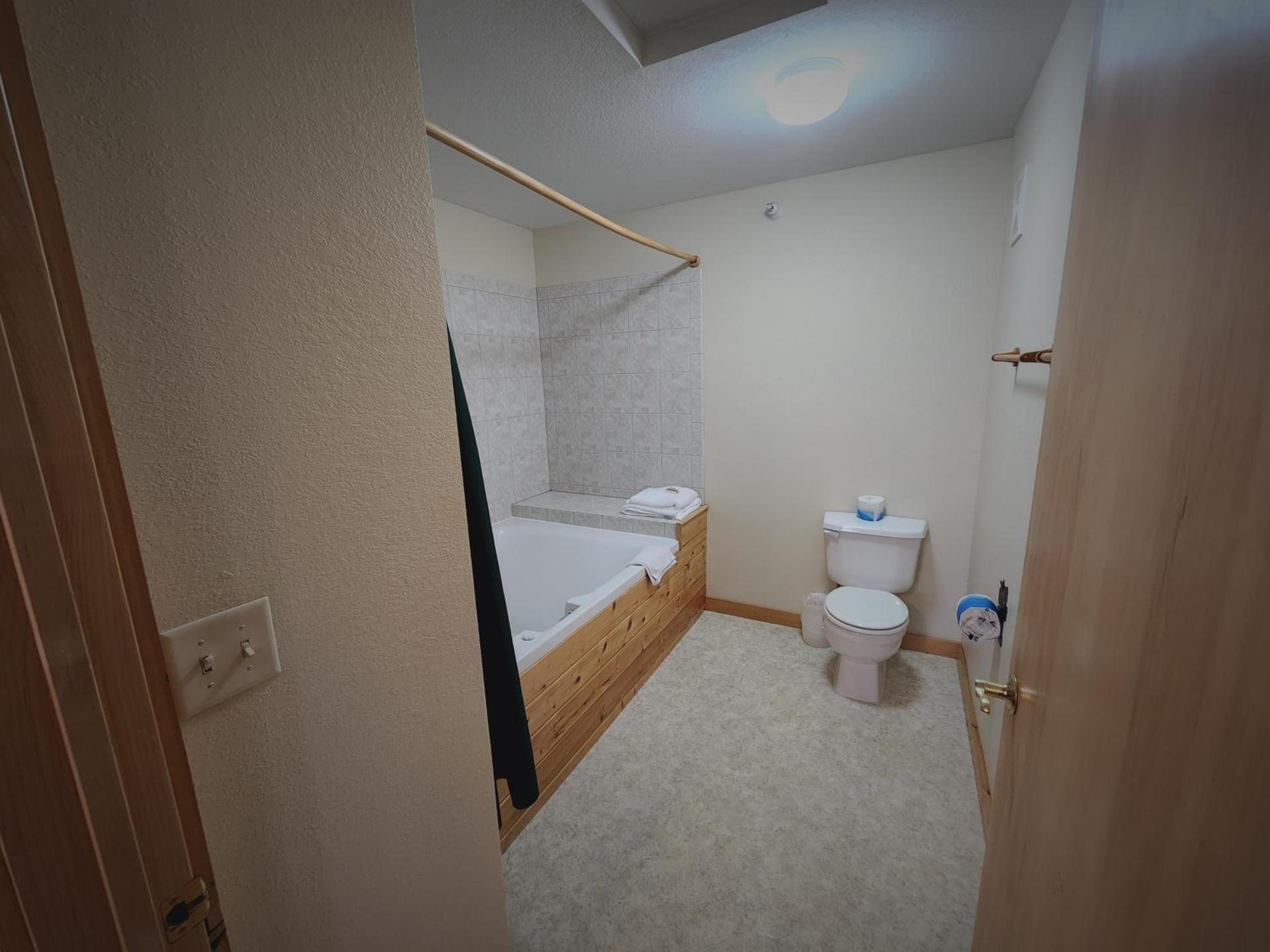 Viking Bay Resort and Lodge photo 35