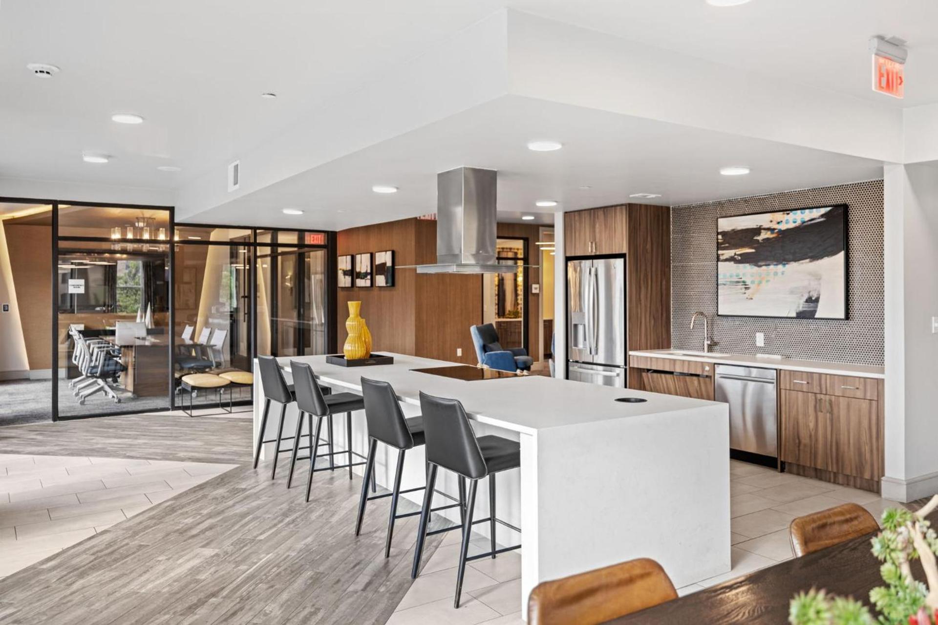 Placemakr Austin Downtown, Apartments by Hilton photo 67