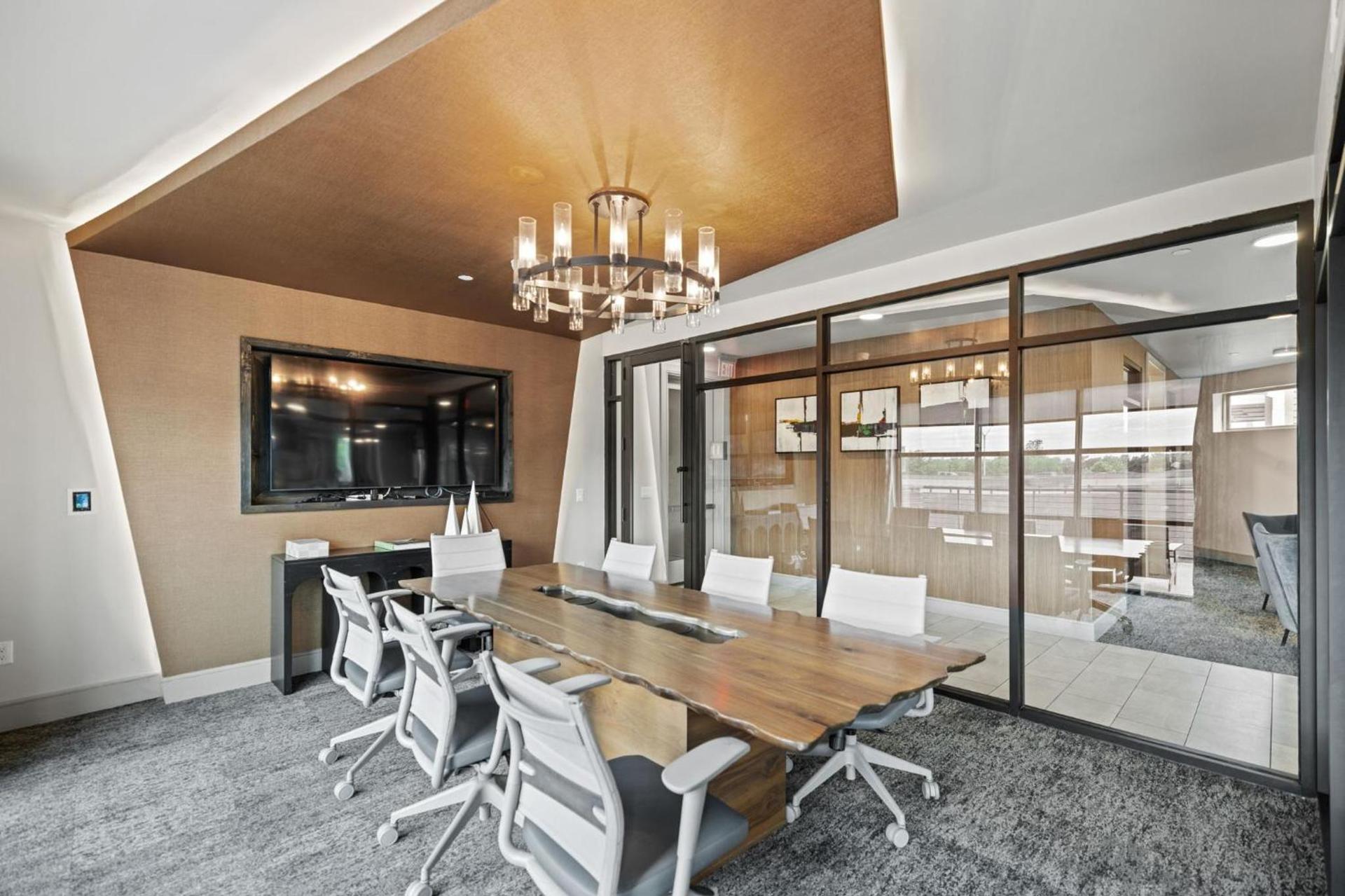 Placemakr Austin Downtown, Apartments by Hilton photo 45