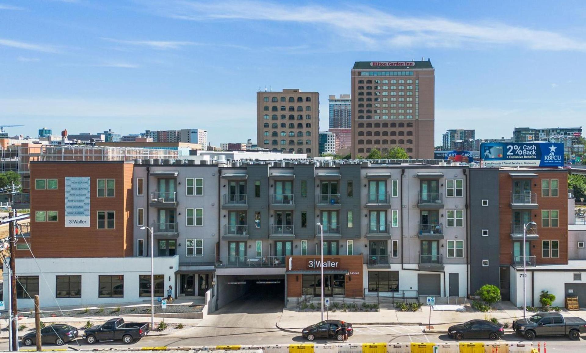Placemakr Austin Downtown, Apartments by Hilton photo 49