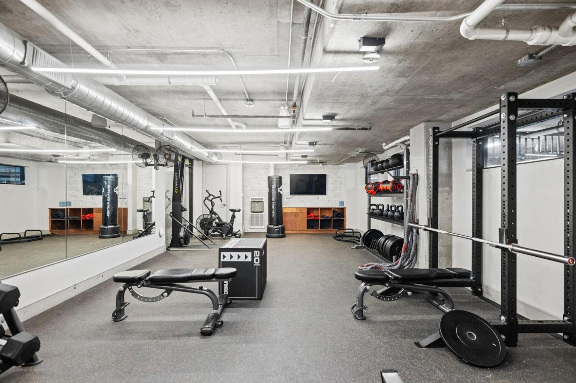 Placemakr Austin Downtown, Apartments by Hilton photo 15