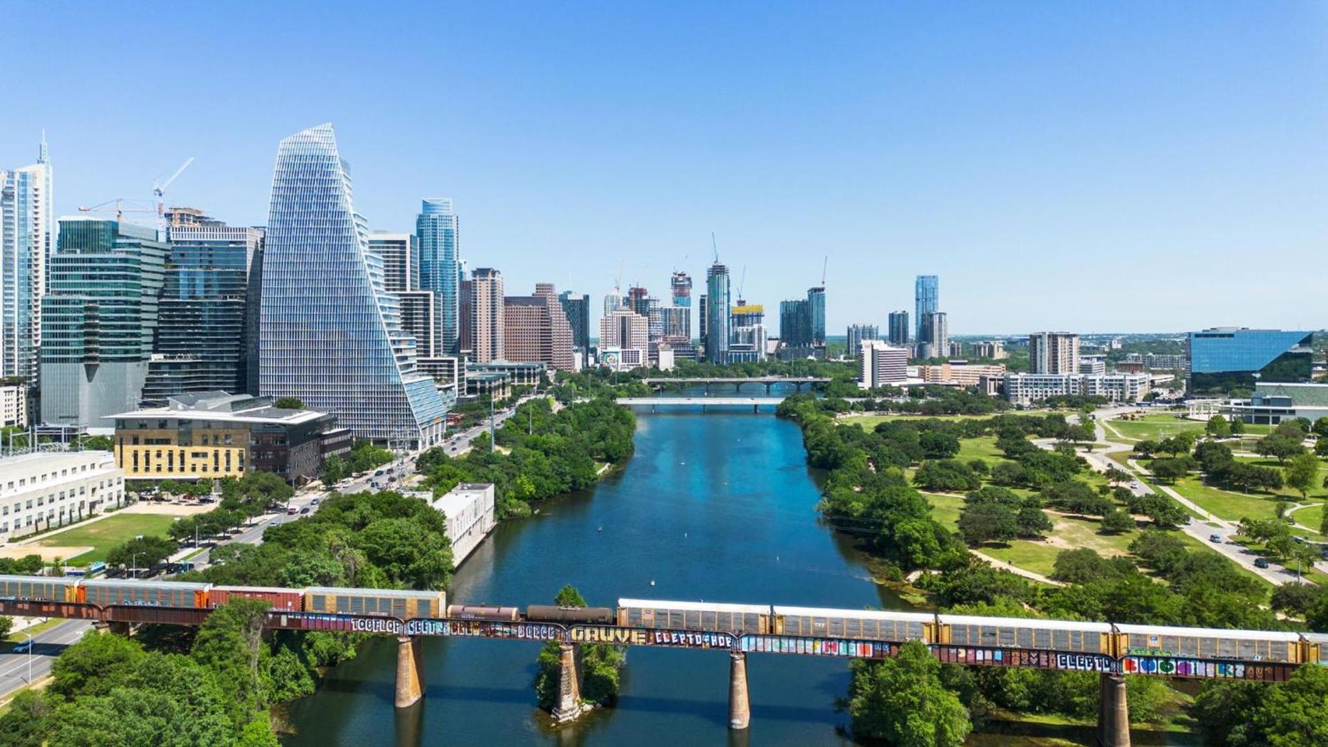 Placemakr Austin Downtown, Apartments by Hilton photo 18
