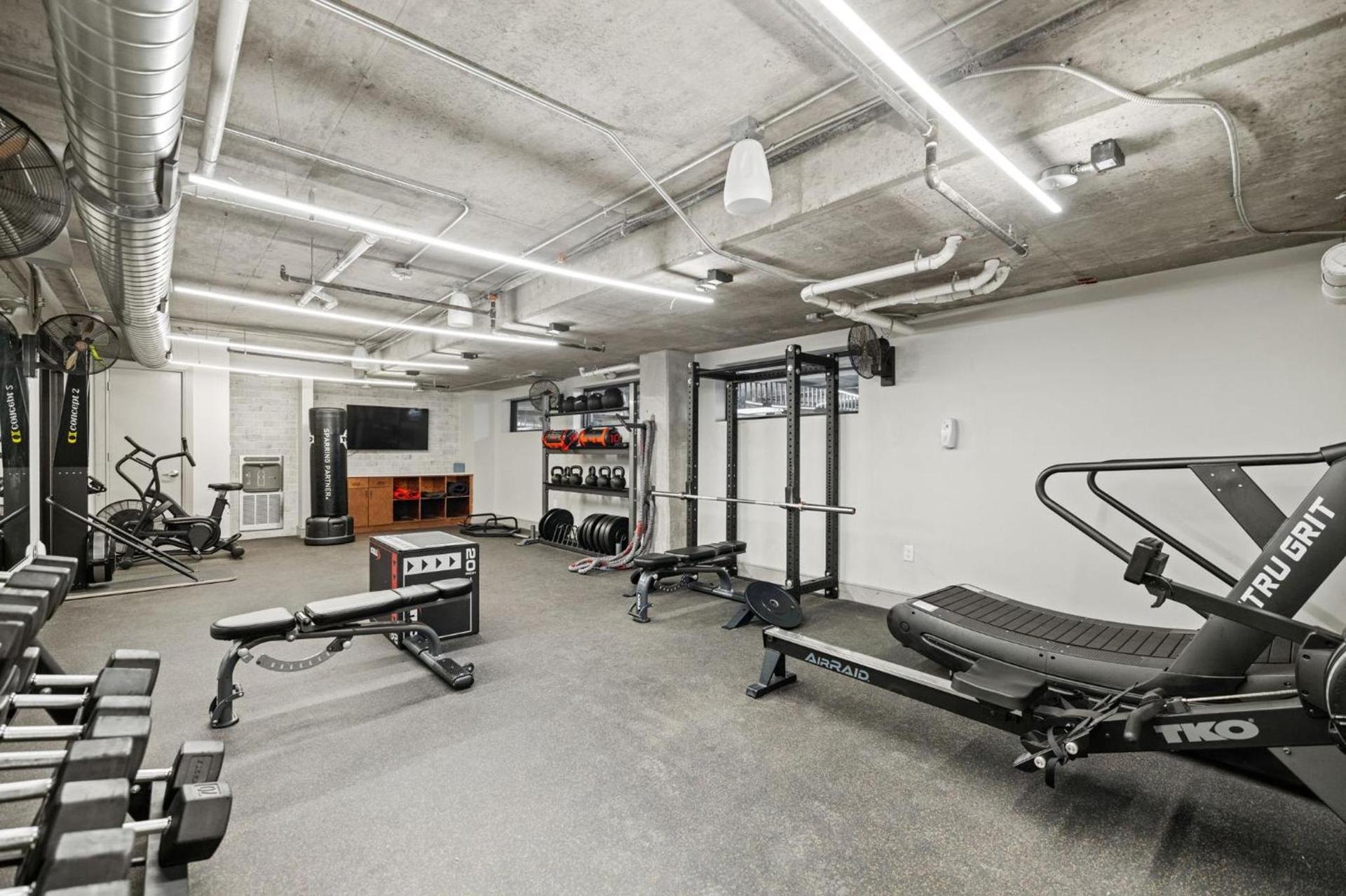 Placemakr Austin Downtown, Apartments by Hilton photo 25