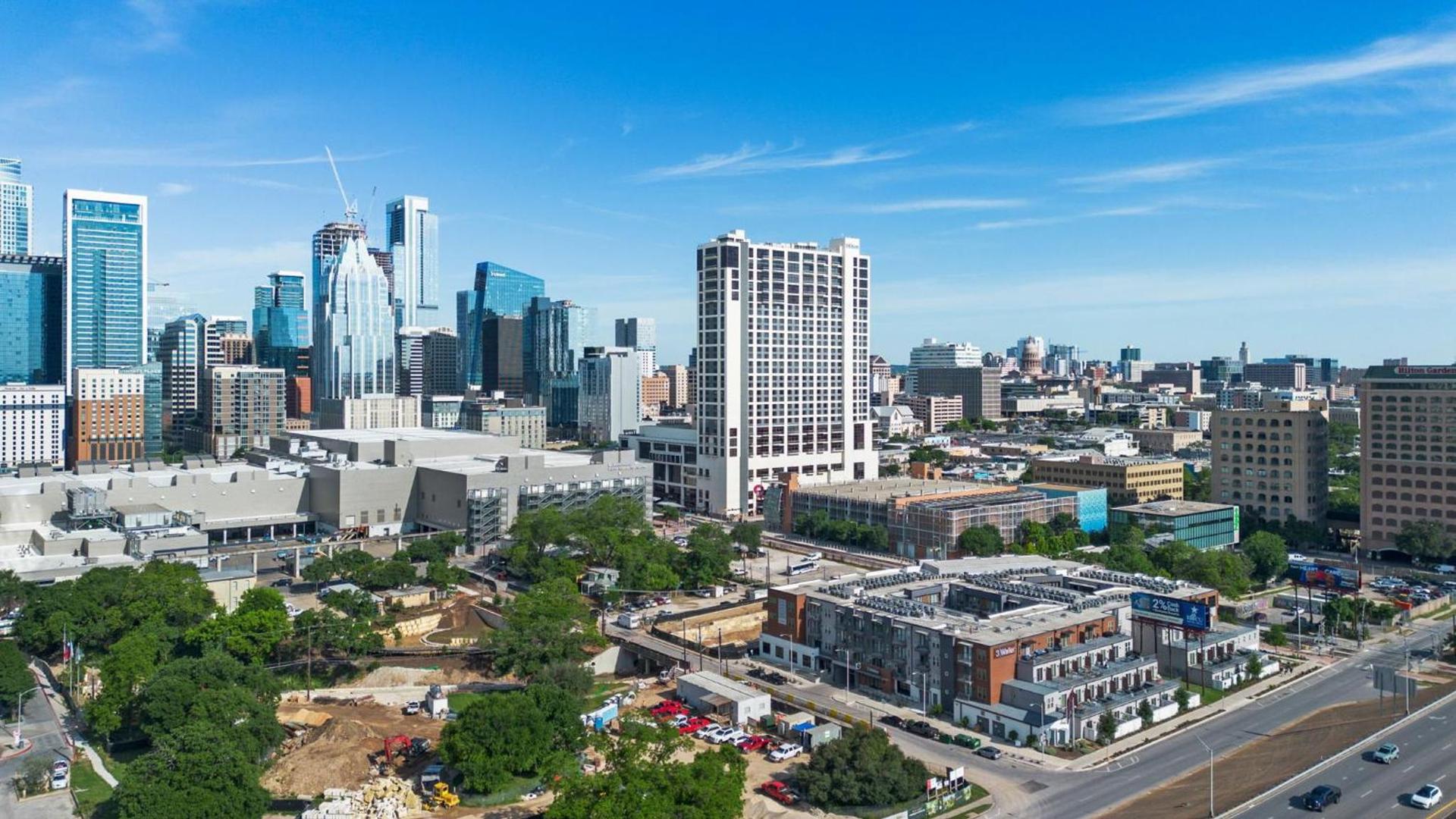Placemakr Austin Downtown, Apartments by Hilton photo 30