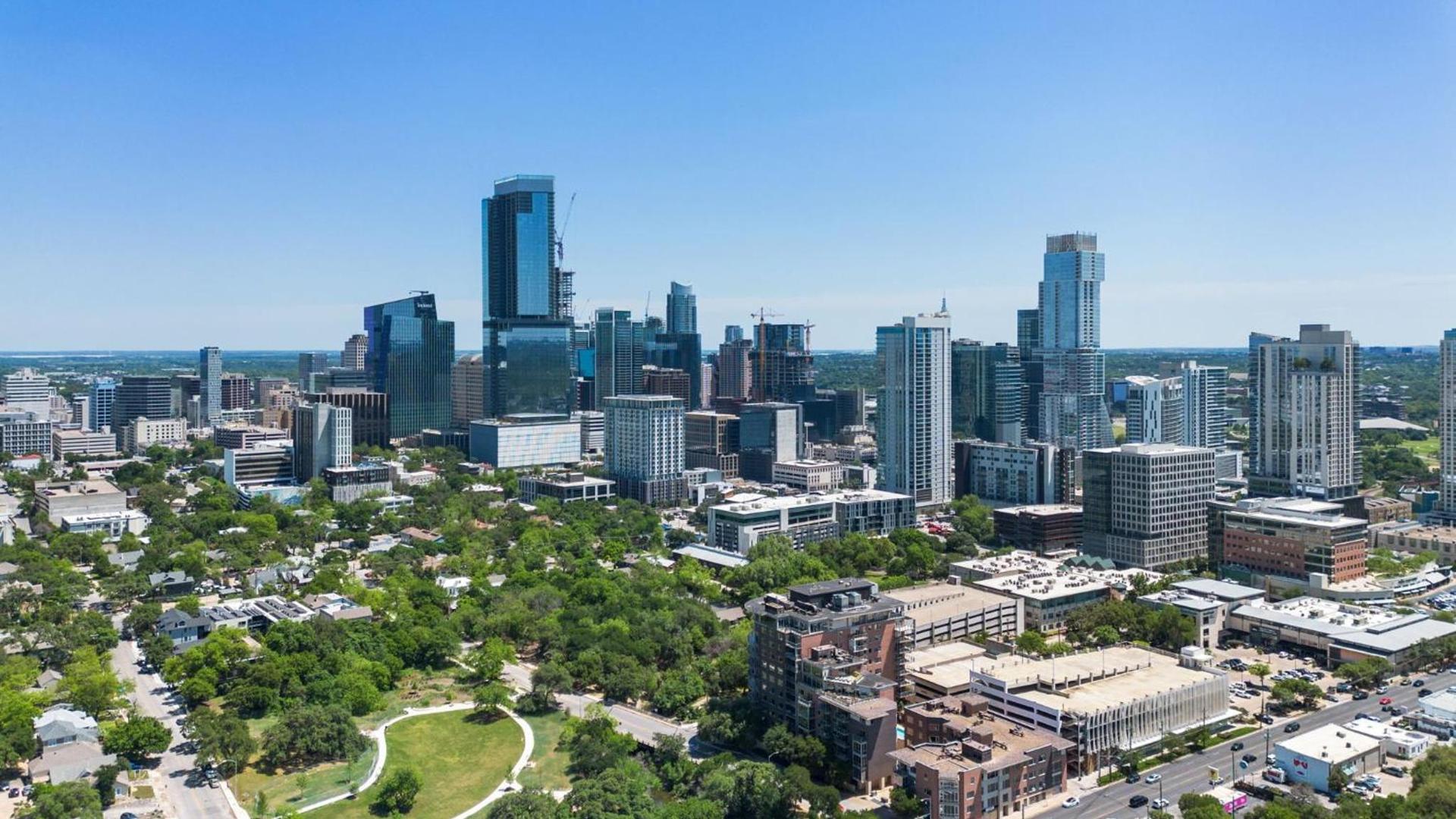 Placemakr Austin Downtown, Apartments by Hilton photo 38