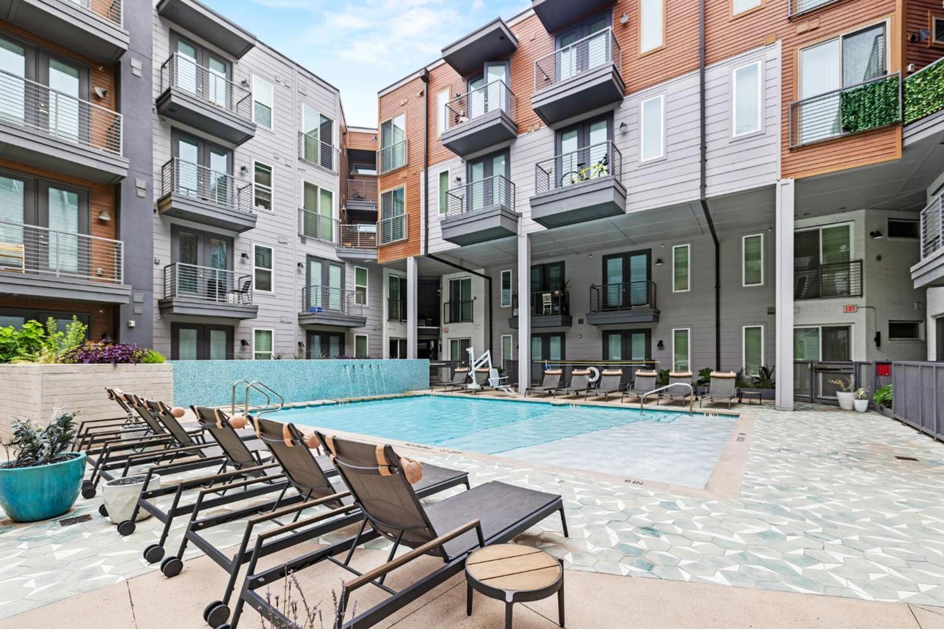Placemakr Austin Downtown, Apartments by Hilton photo 47