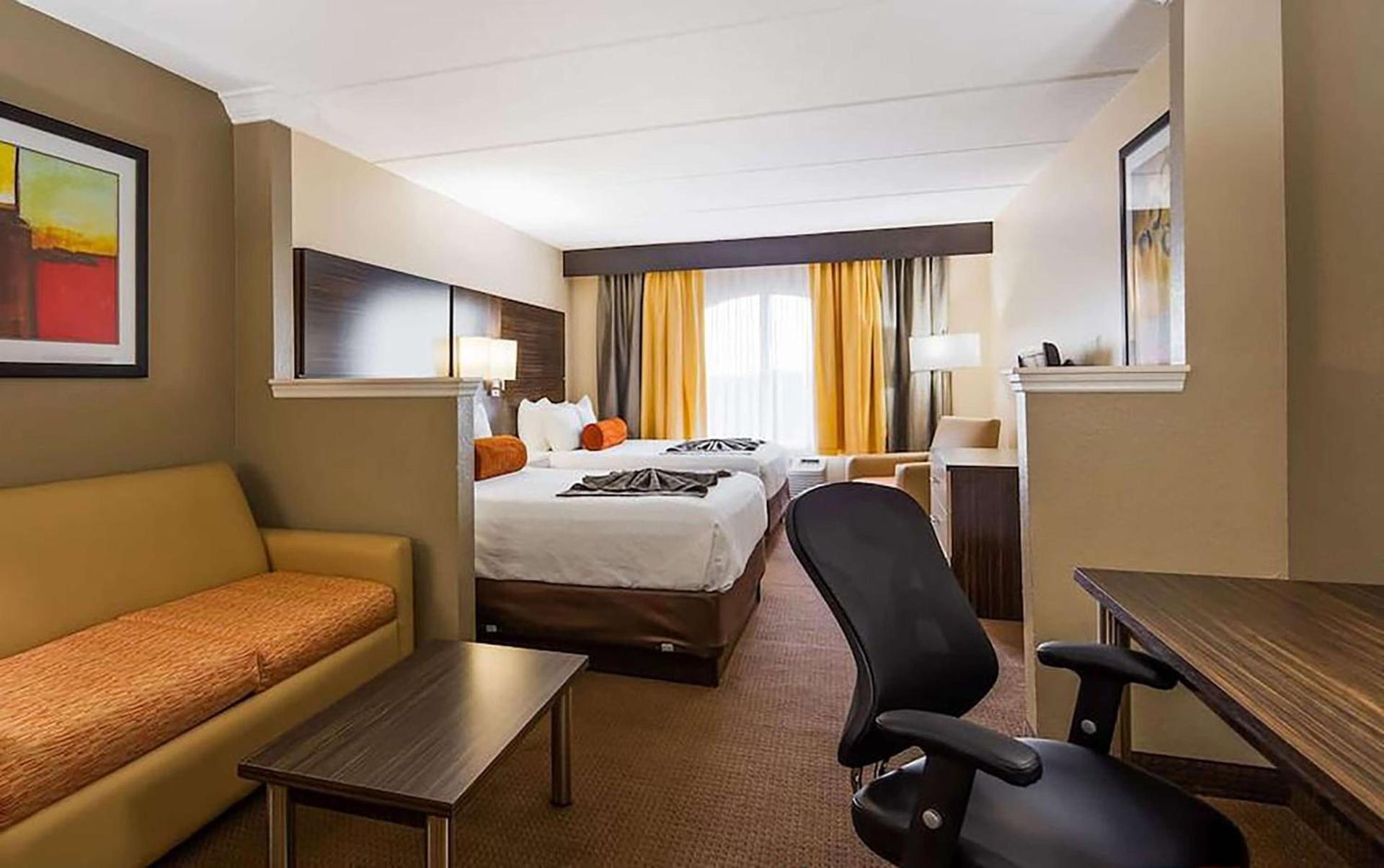 Sonesta Essential Orlando Airport photo 6