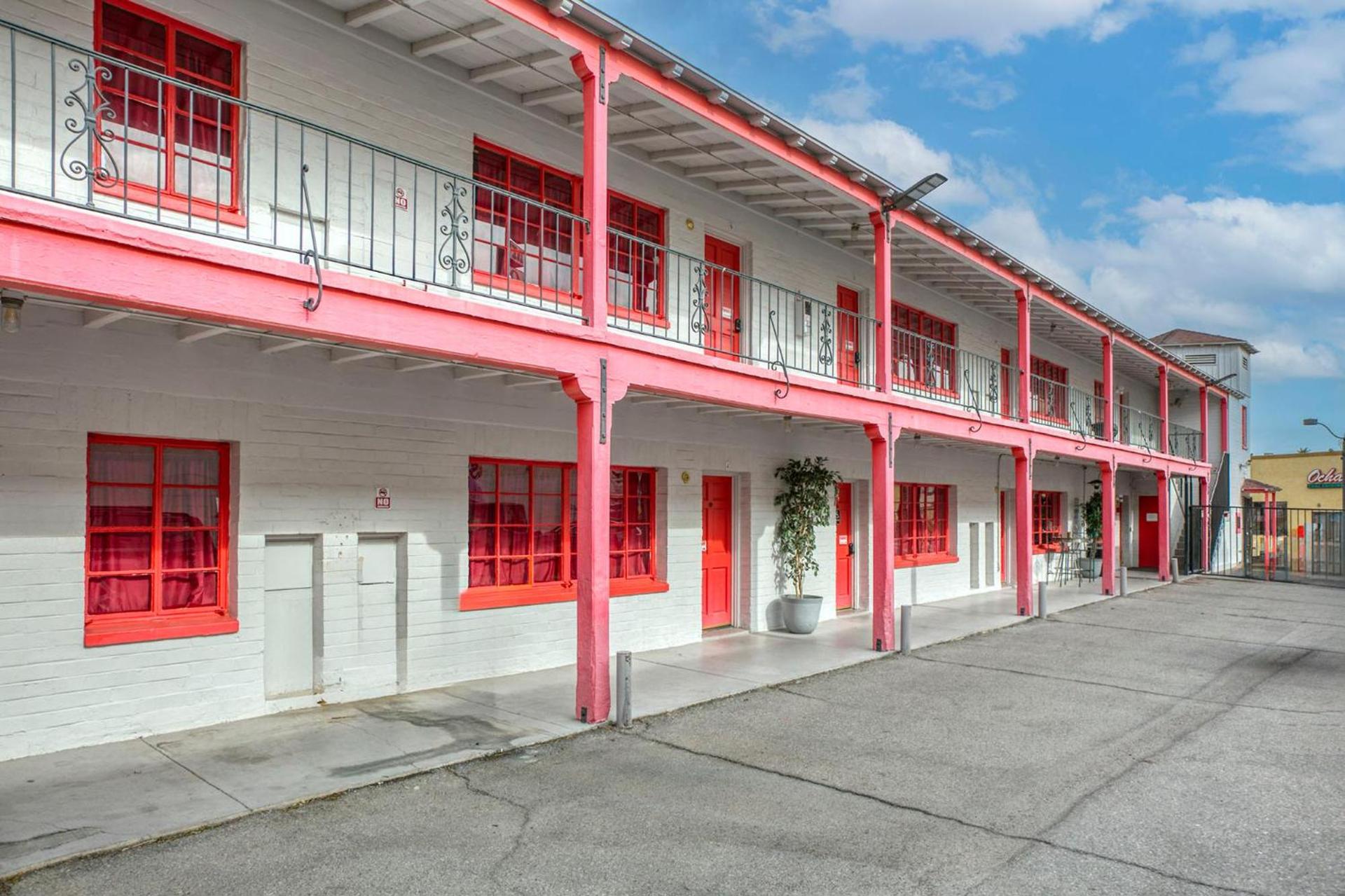Sin City Hostel photo 4