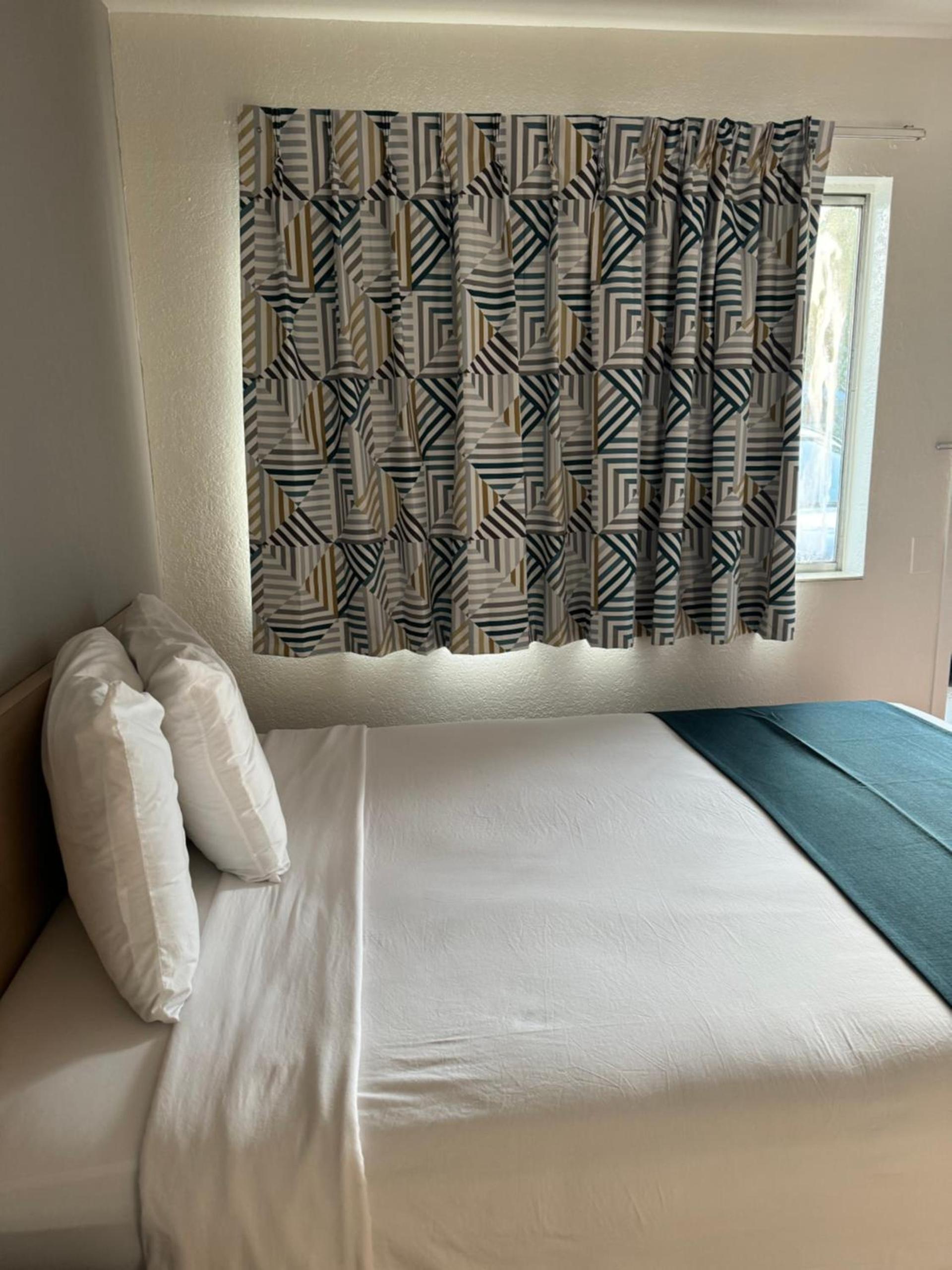 Motel 6-Stanton, CA- Anaheim West photo 80