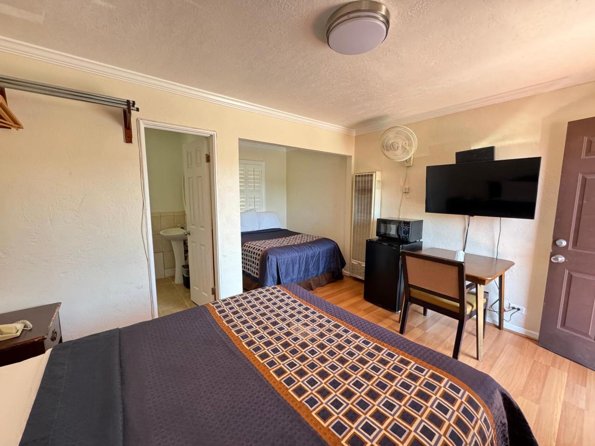 Tamalpais Motel photo 12