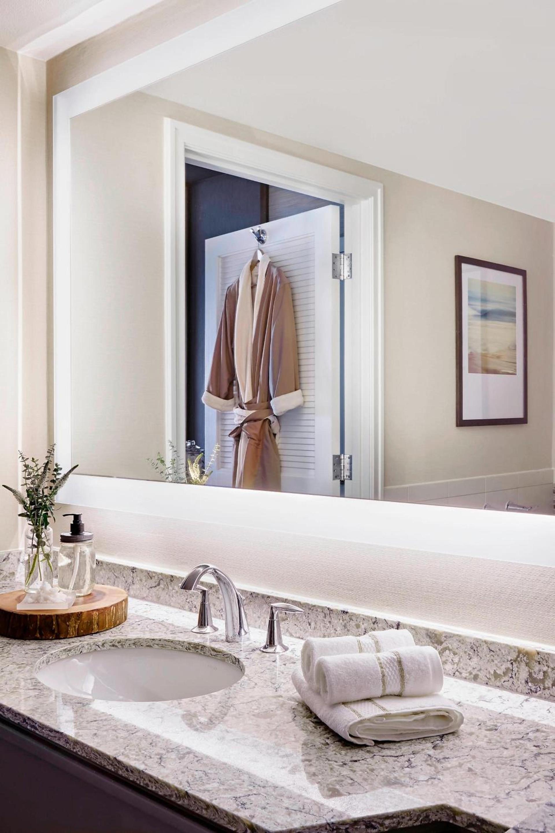 Coronado Island Marriott Resort & Spa photo 21