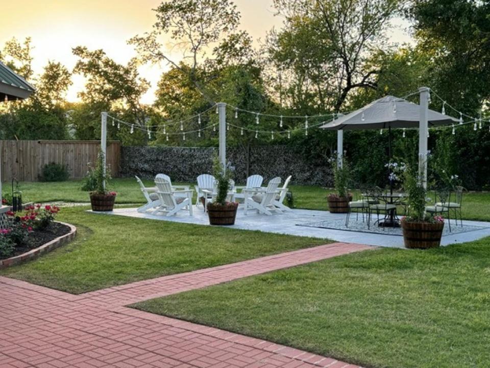 Woodbine Inn and Restaurant photo 9