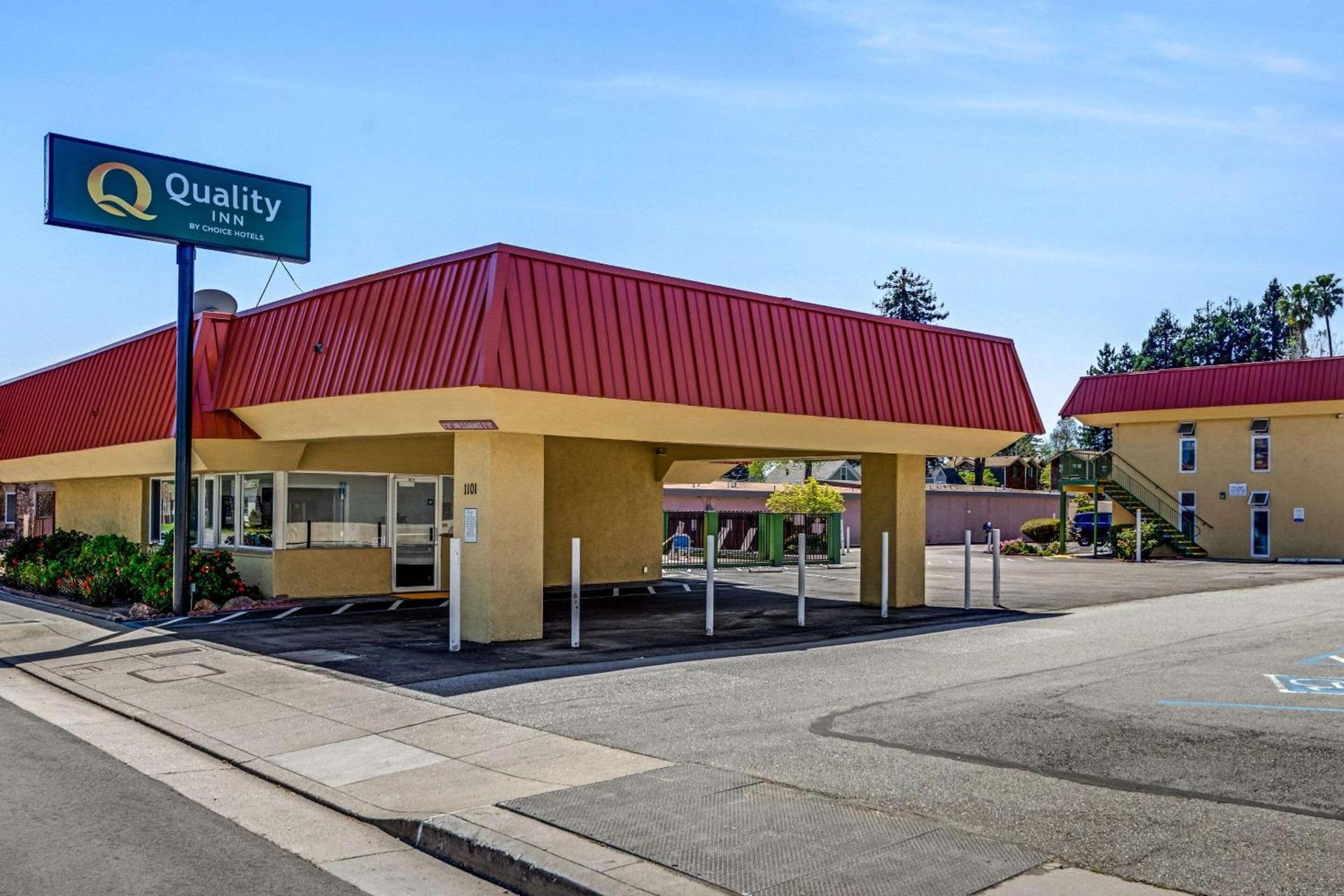 Quality Inn Santa Cruz Downtown Area photo 1