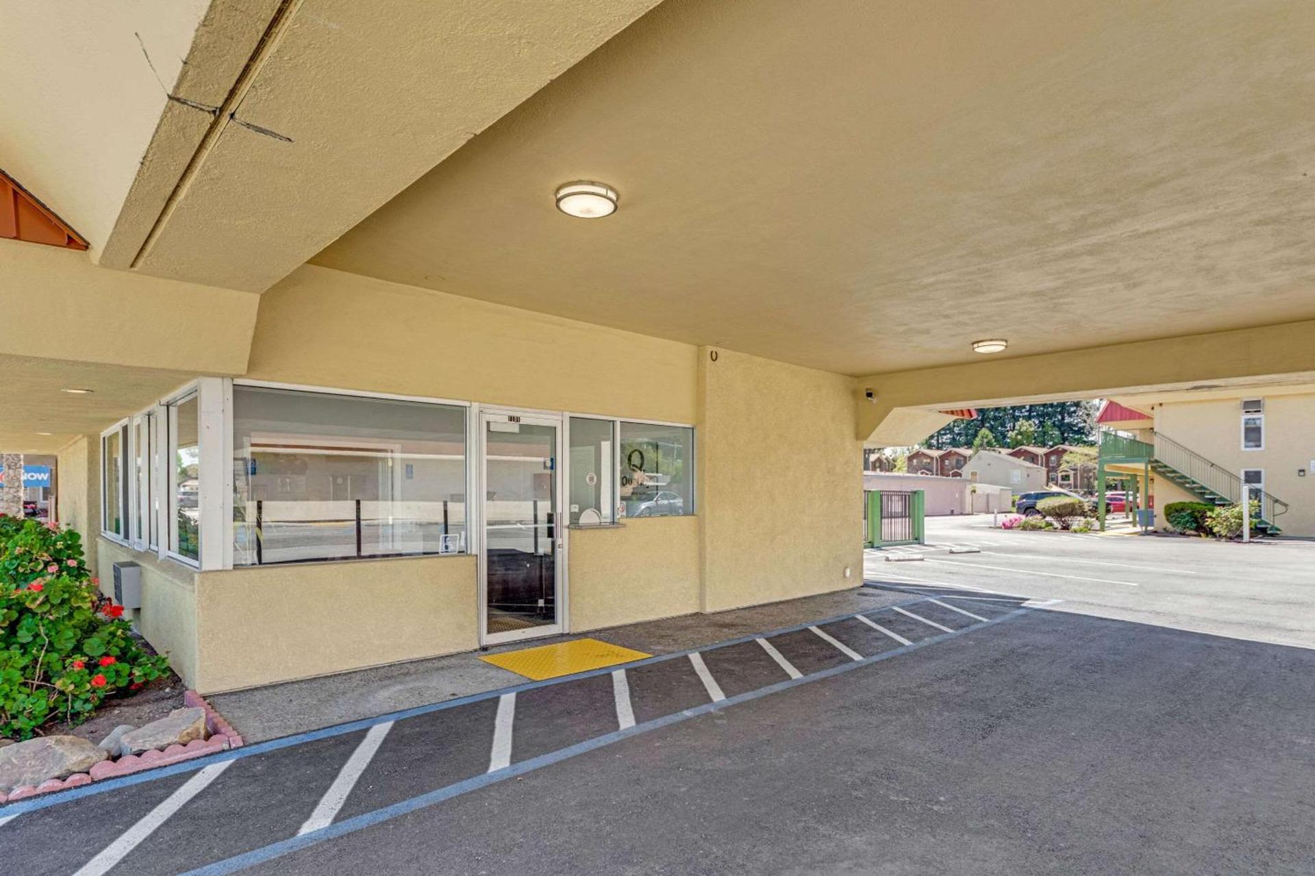 Quality Inn Santa Cruz Downtown Area photo 2