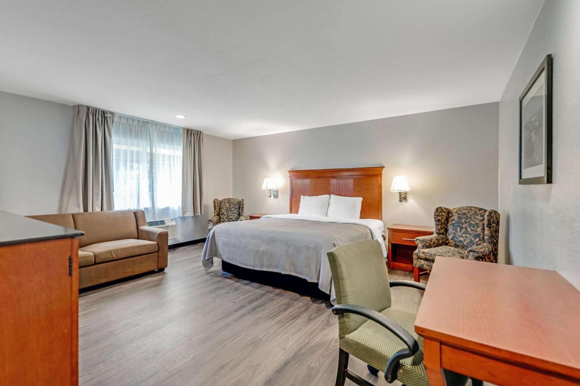 Quality Inn Santa Cruz Downtown Area photo 16