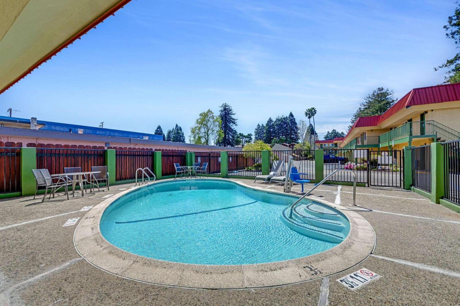 Quality Inn Santa Cruz Downtown Area photo 27