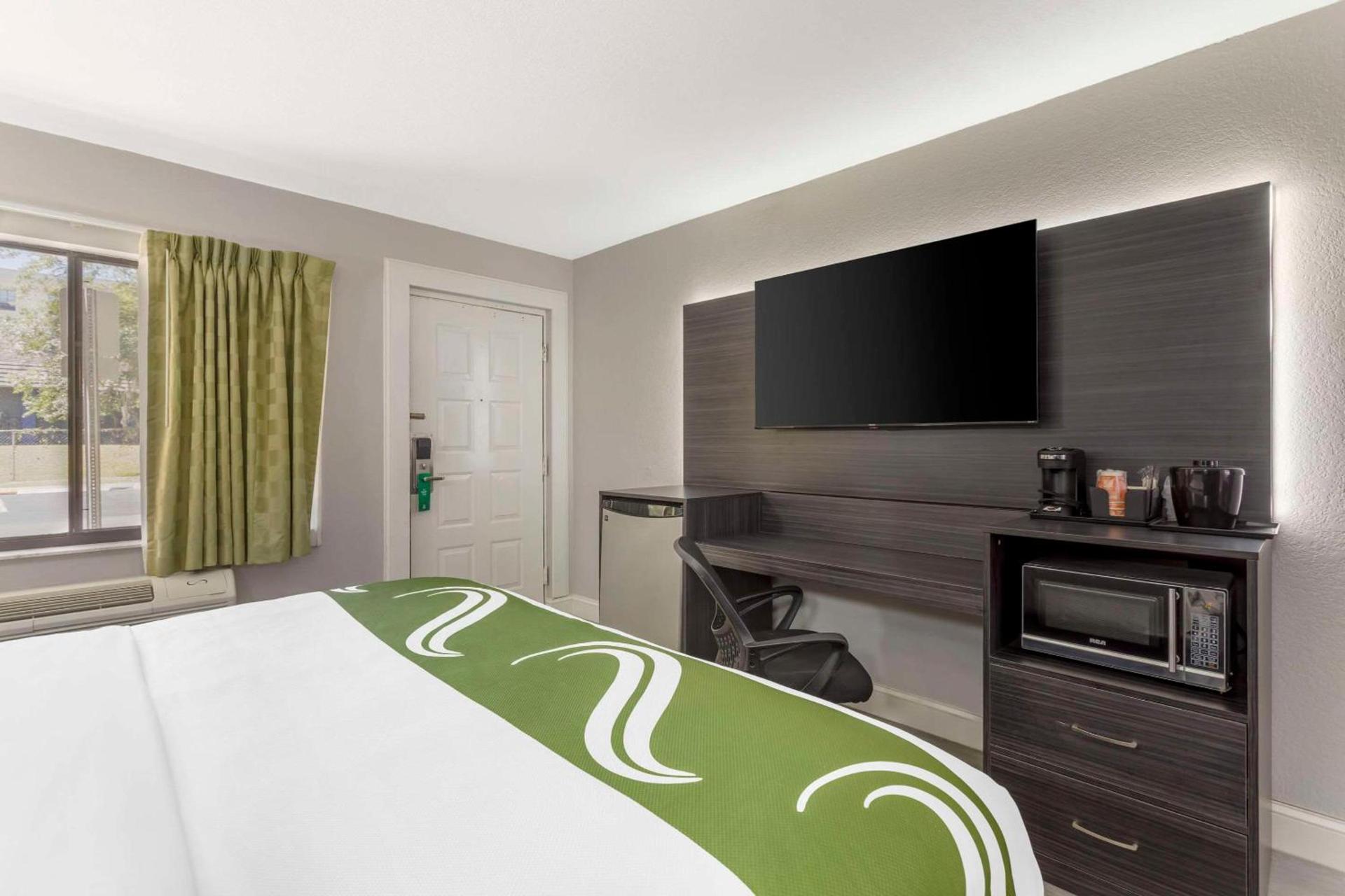 Quality Inn Gainesville near University photo 19