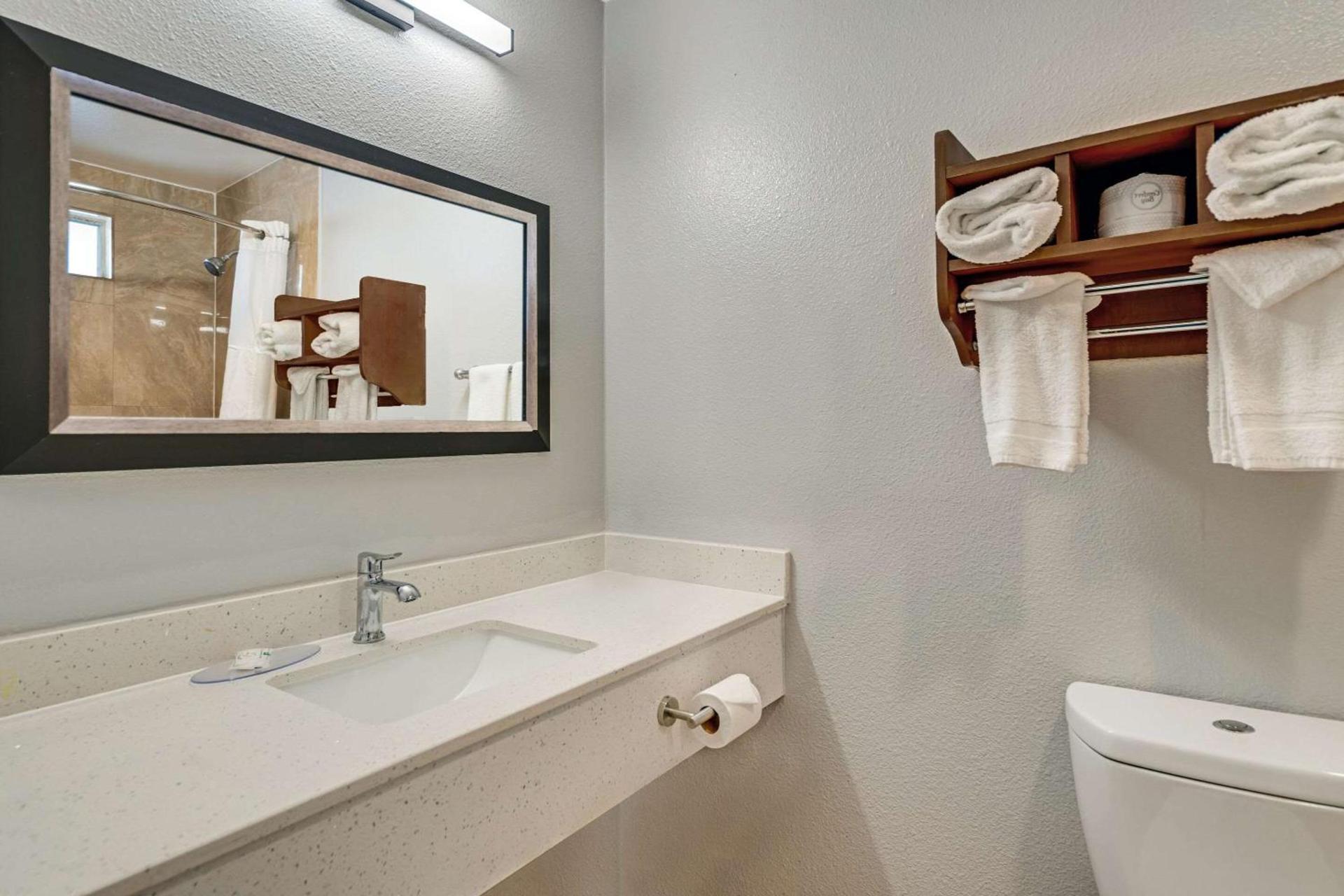 Quality Inn Santa Cruz Downtown Area photo 33