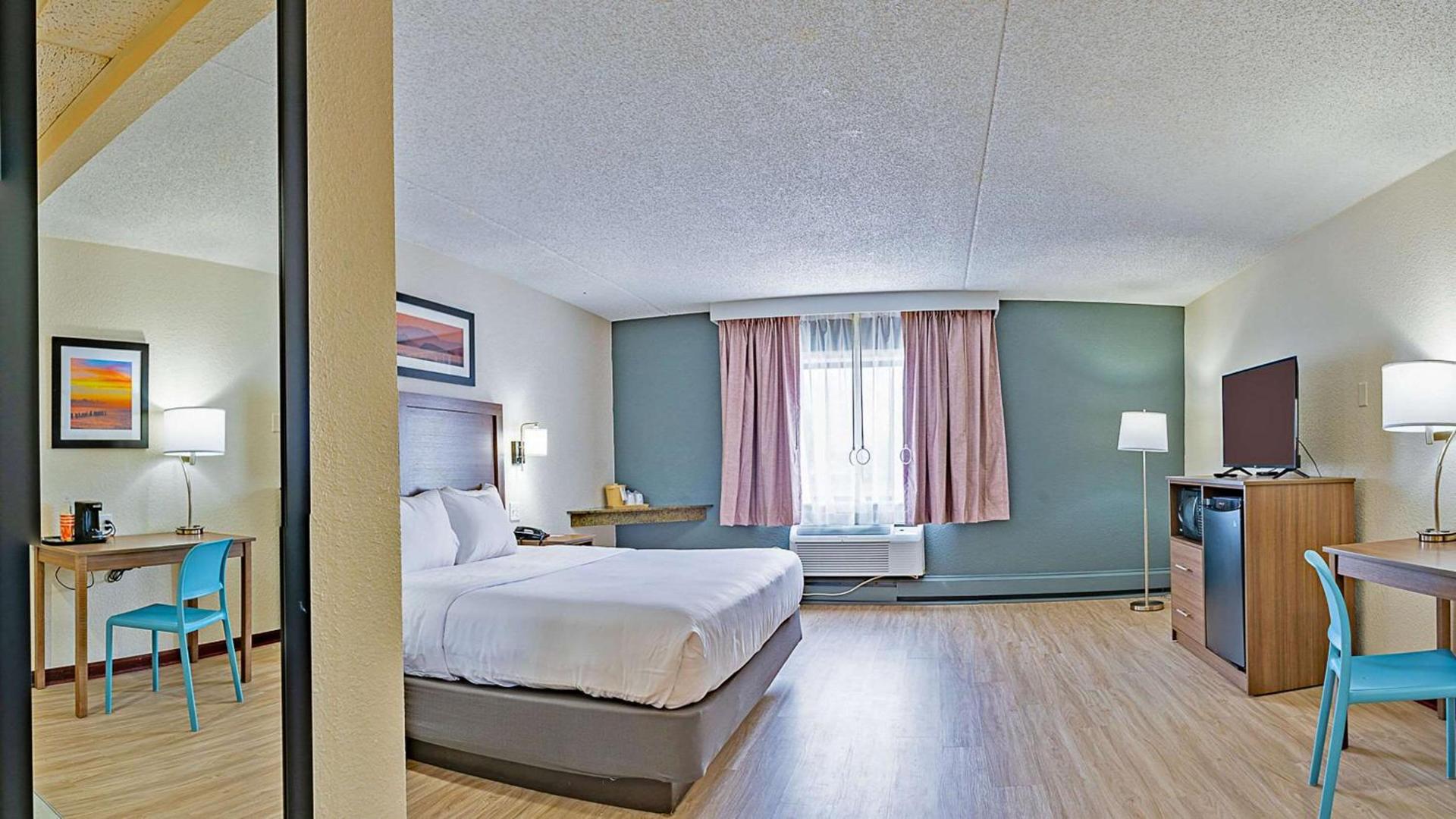 Quality Inn Milan-Sandusky photo 33