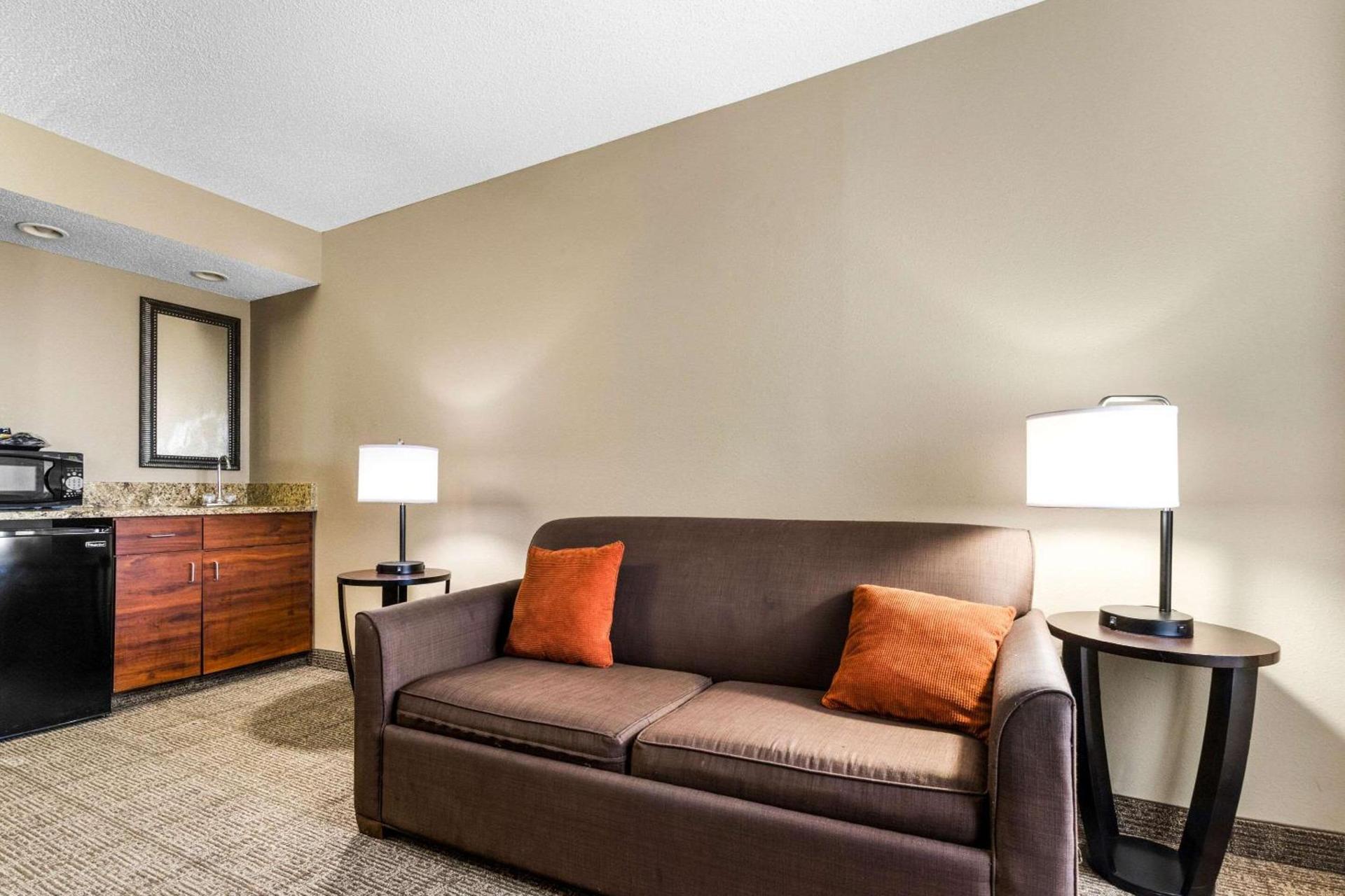 Comfort Inn Evansville East photo 29