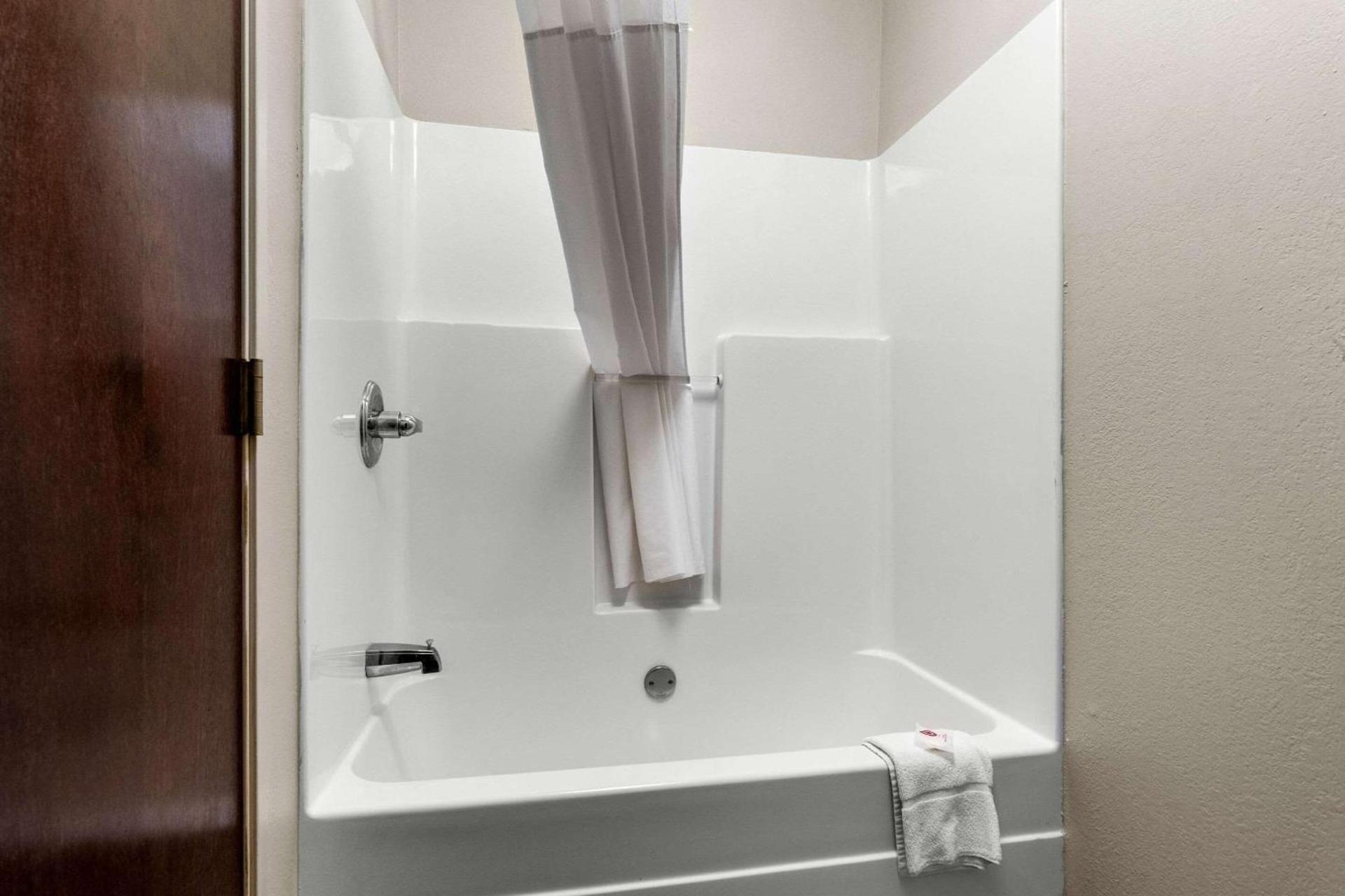 Comfort Inn Evansville East photo 44