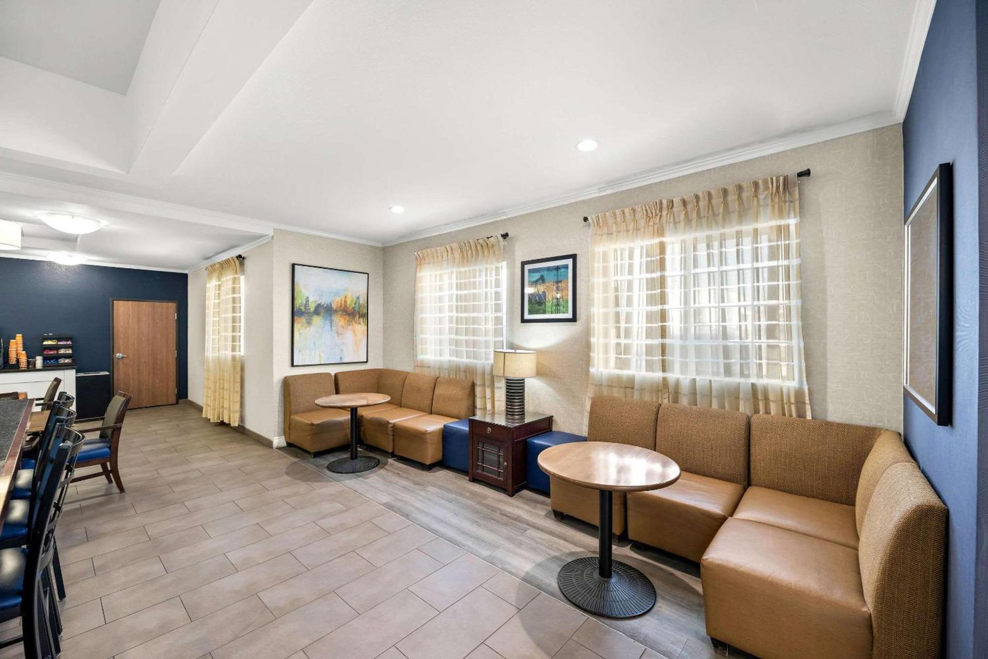 Quality Inn & Suites Big Spring photo 8