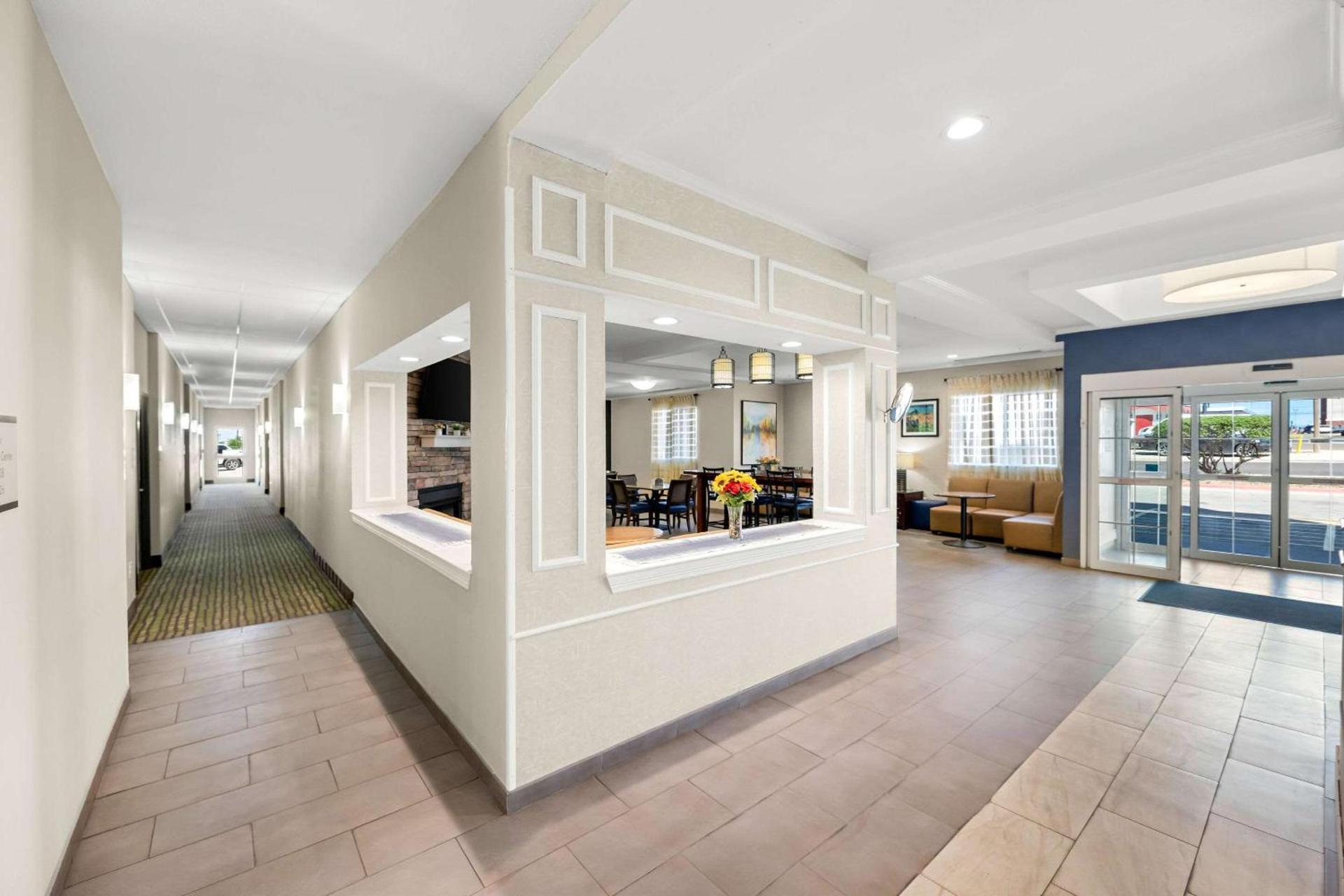 Quality Inn & Suites Big Spring photo 10