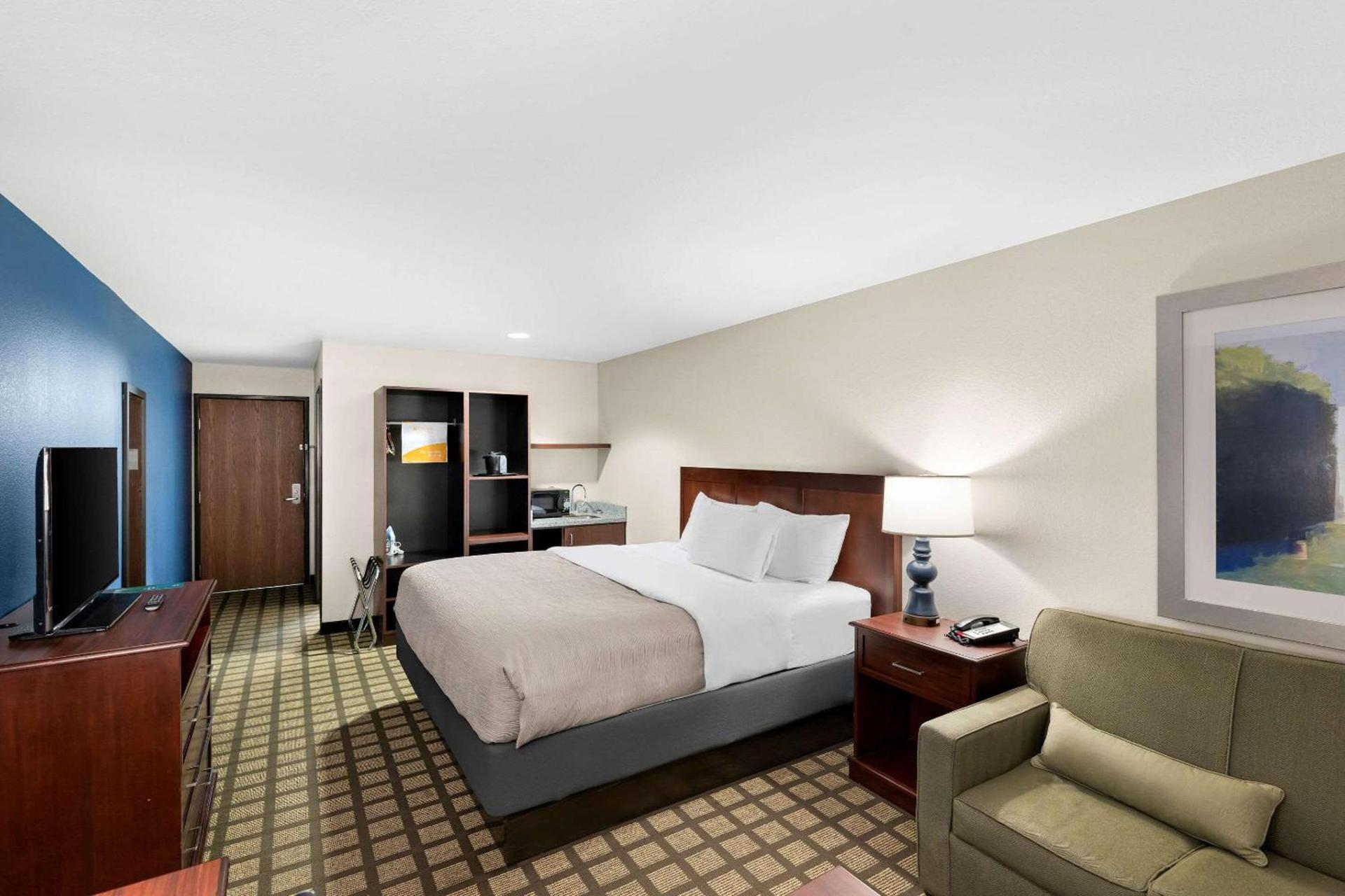 Quality Inn & Suites Big Spring photo 13