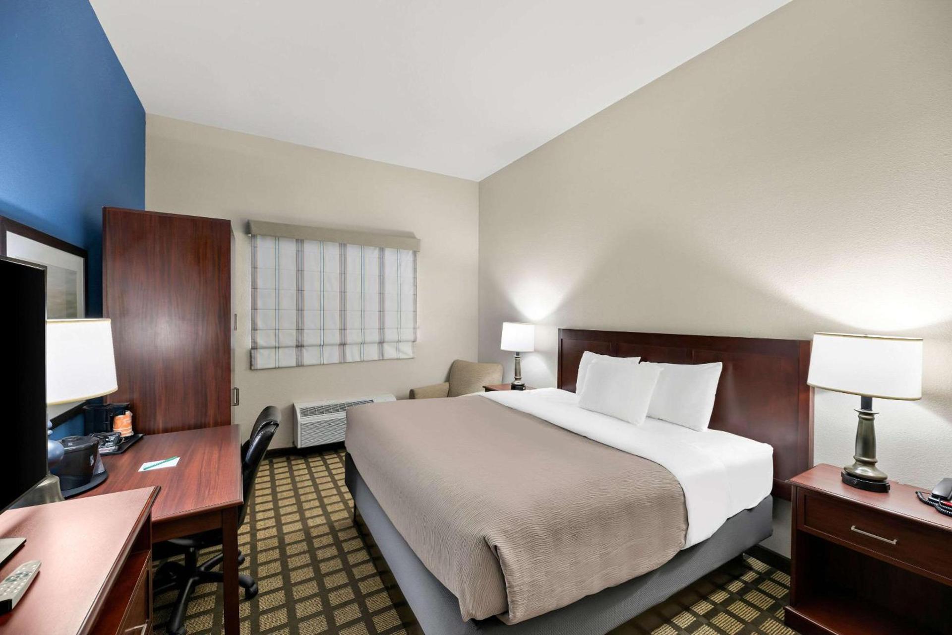 Quality Inn & Suites Big Spring photo 21