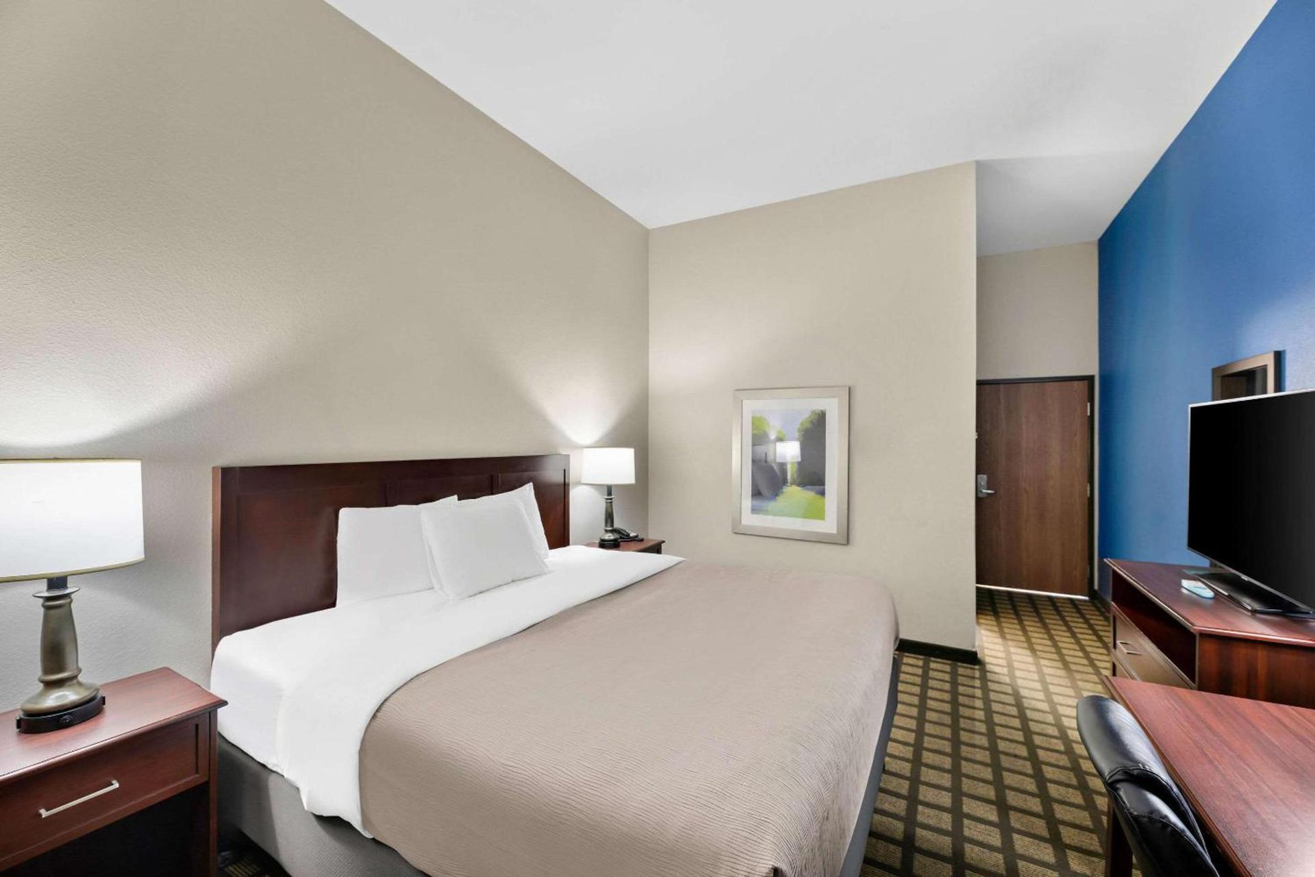 Quality Inn & Suites Big Spring photo 23