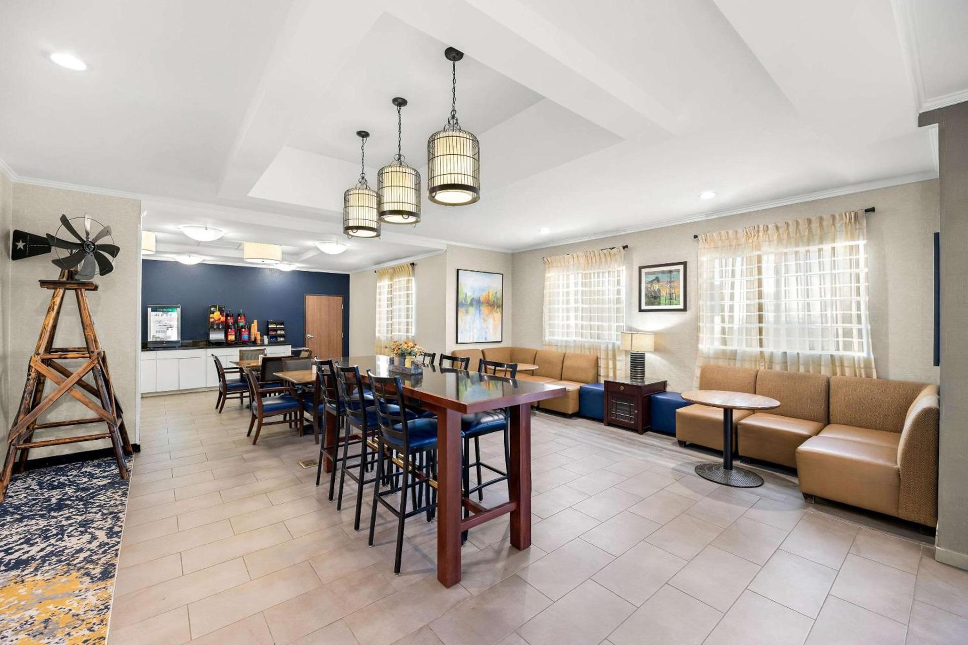 Quality Inn & Suites Big Spring photo 32