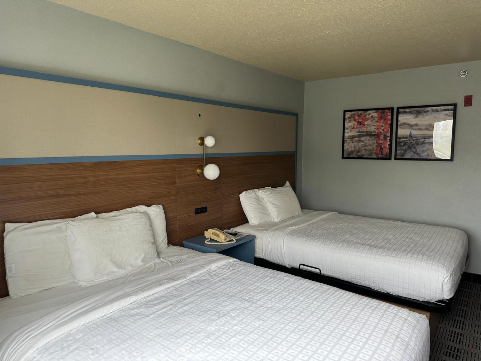 AmericInn by Wyndham Oscoda Near AuSable River photo 32
