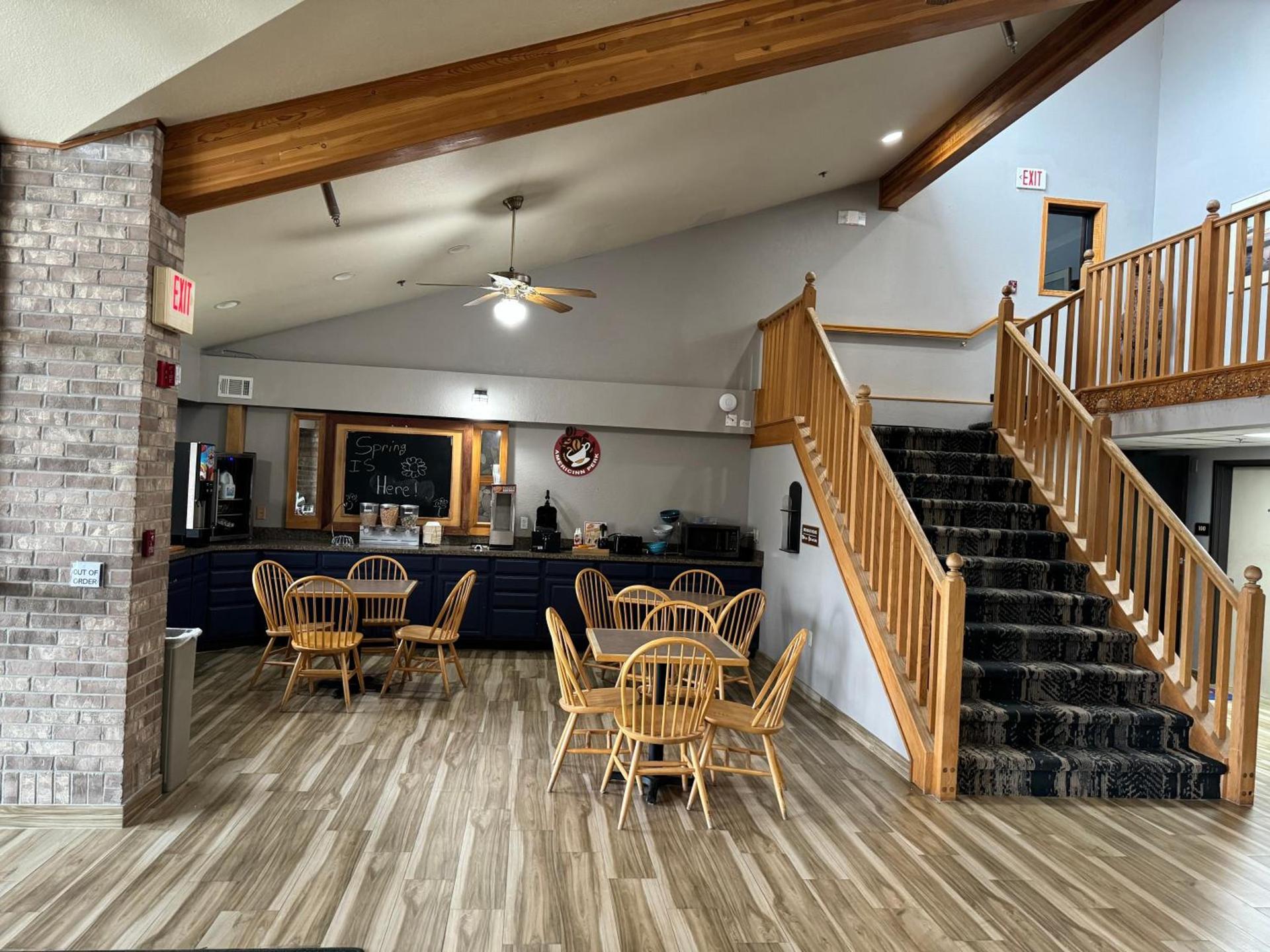 AmericInn by Wyndham Oscoda Near AuSable River photo 37