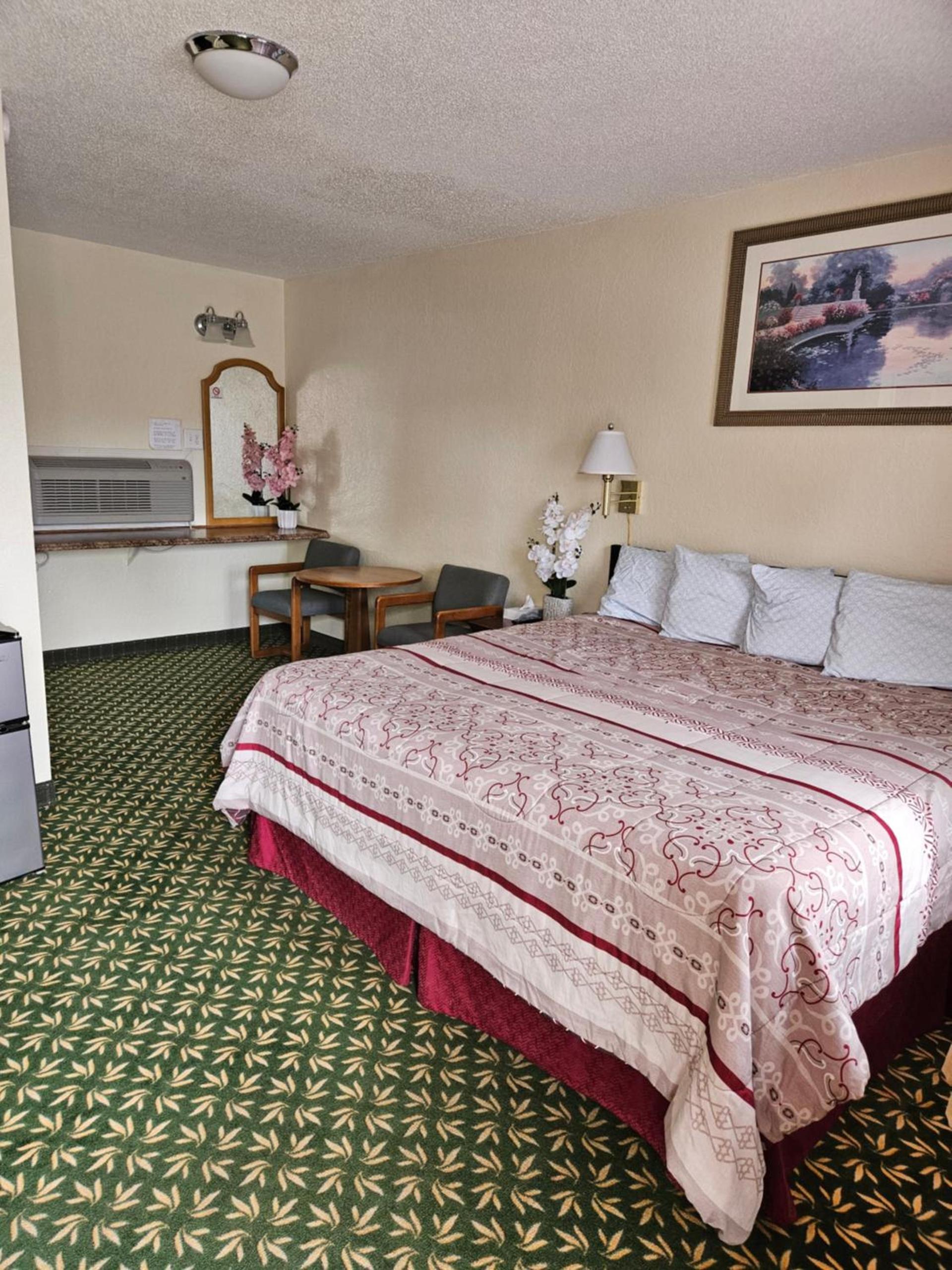Travel Inn photo 24