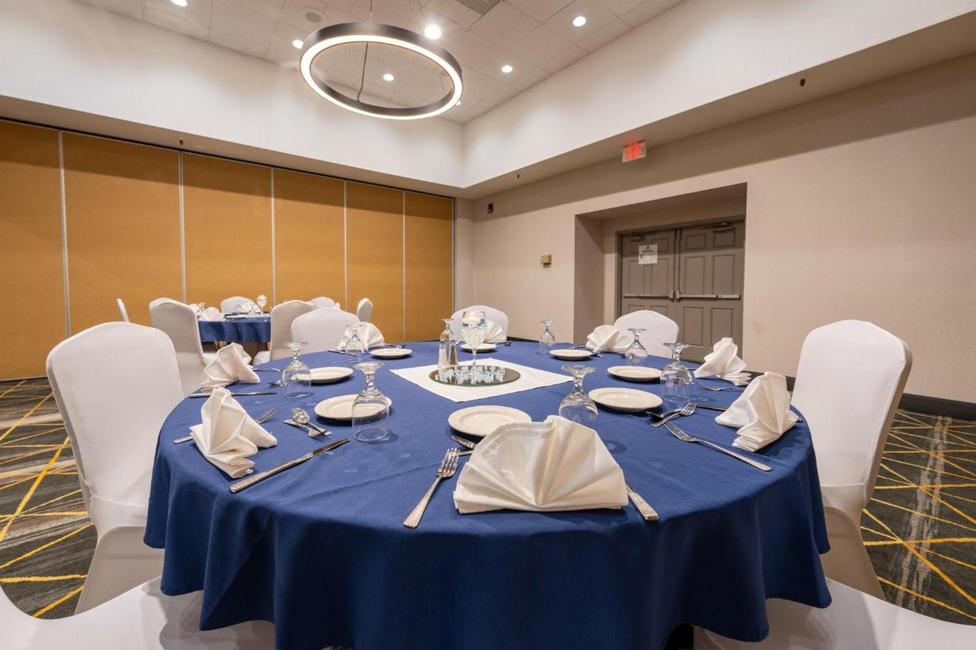 Holiday Inn Phoenix-Mesa Chandler by IHG photo 62