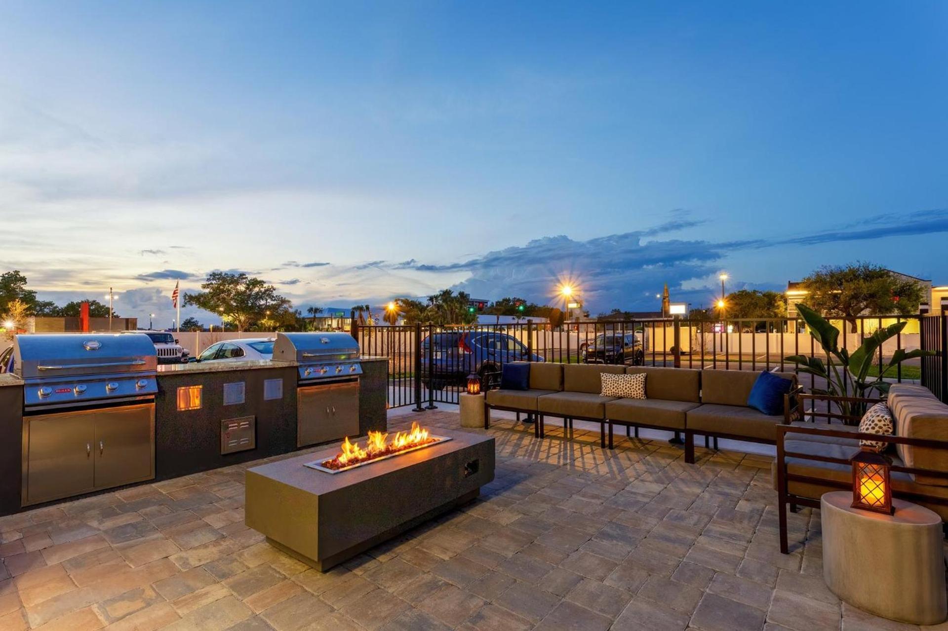 Staybridge Suites Winter Haven - Auburndale photo 18