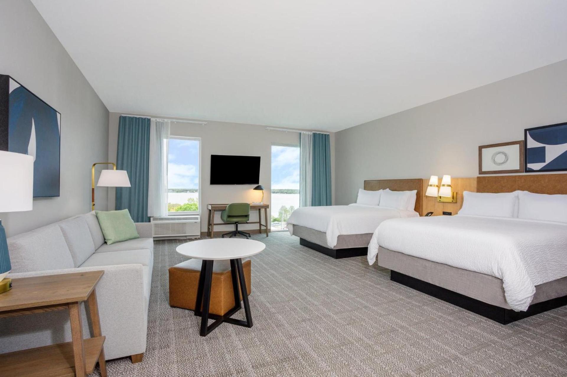 Staybridge Suites Winter Haven - Auburndale photo 41
