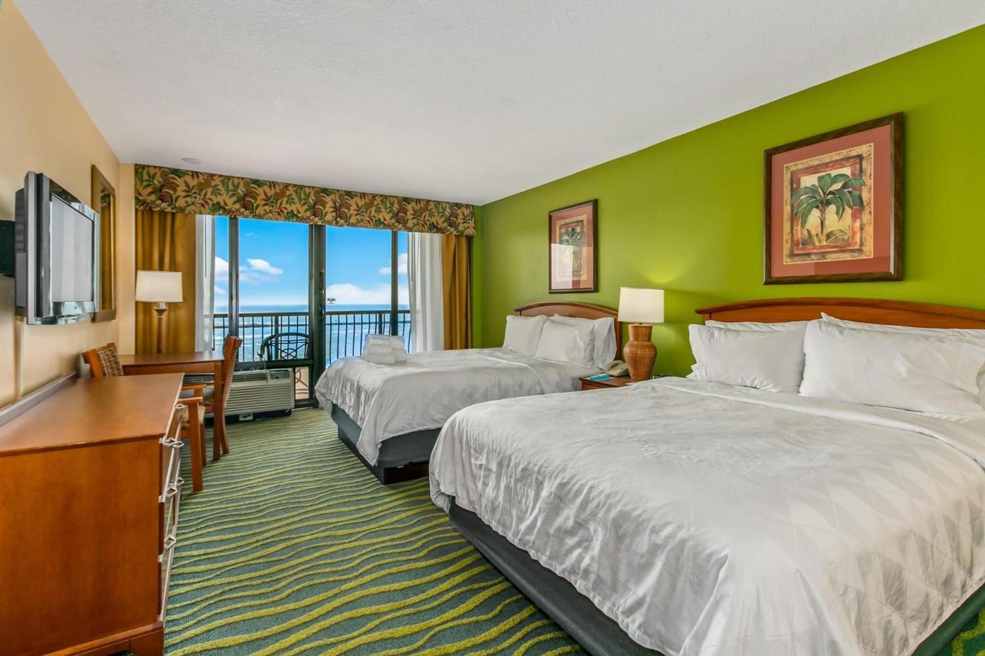 Holiday Inn & Suites Clearwater Beach by IHG photo 60