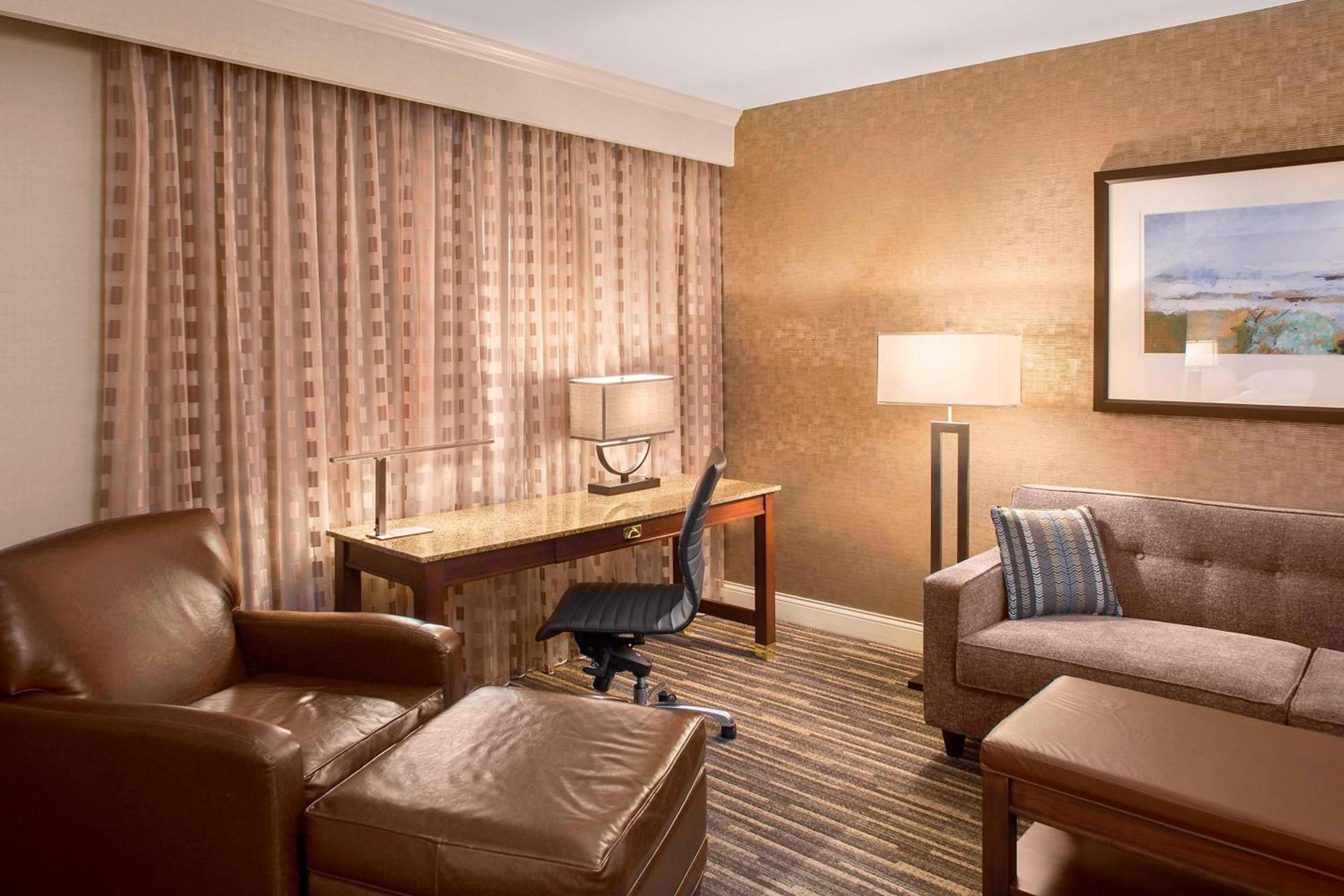 Sheraton Suites Akron Cuyahoga Falls photo 6