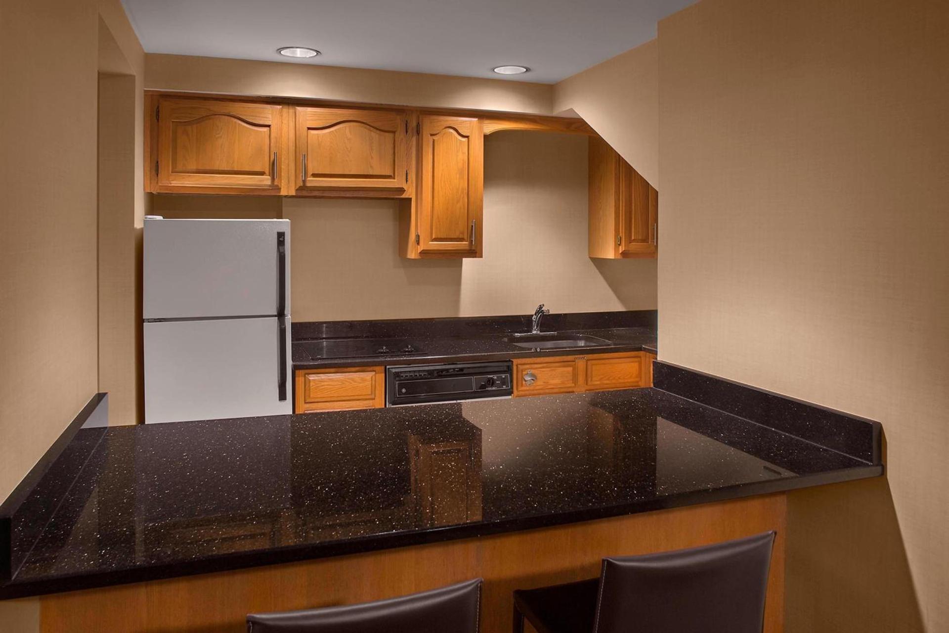 Sheraton Suites Akron Cuyahoga Falls photo 16