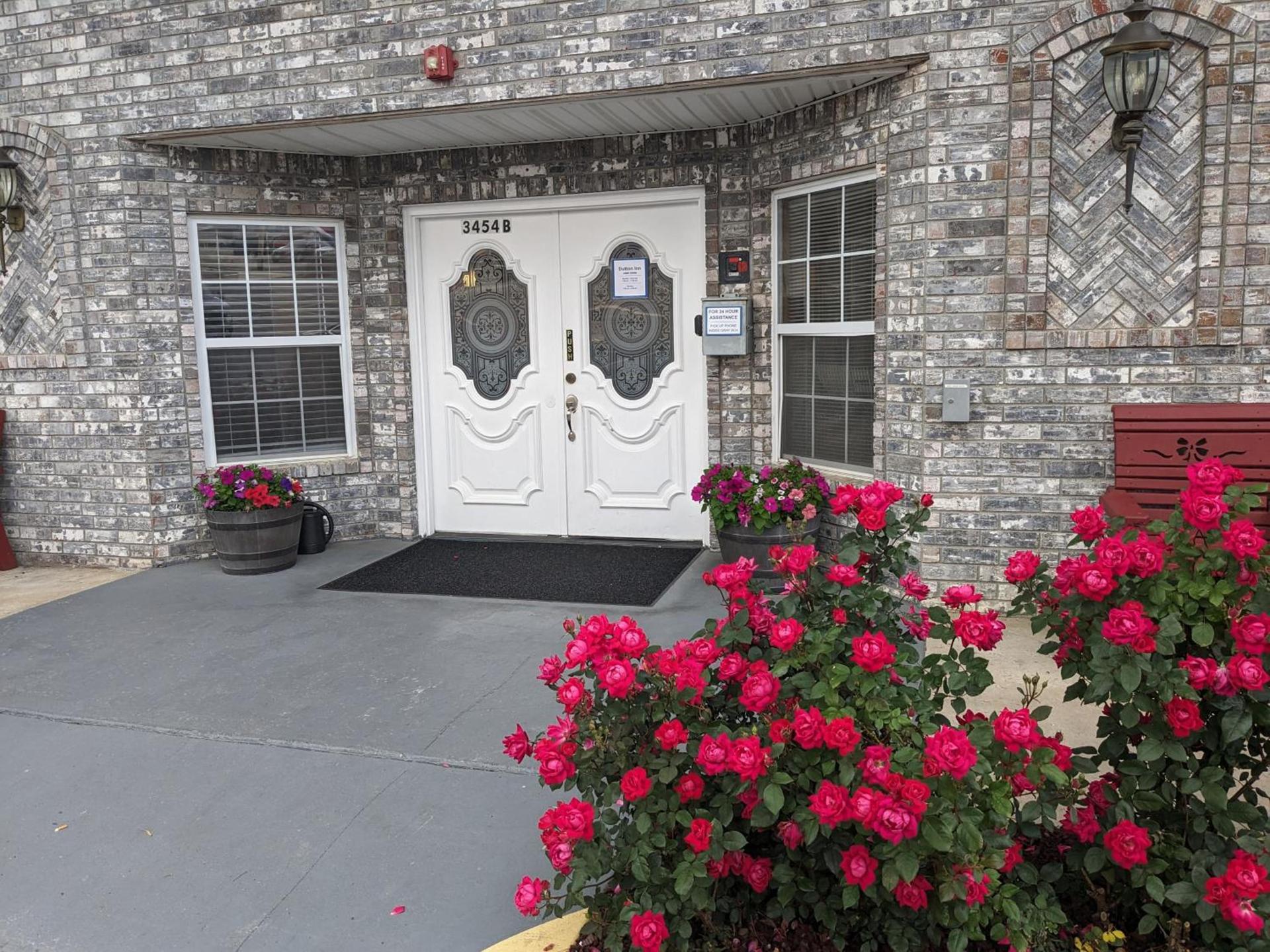 Dutton Inn photo 26