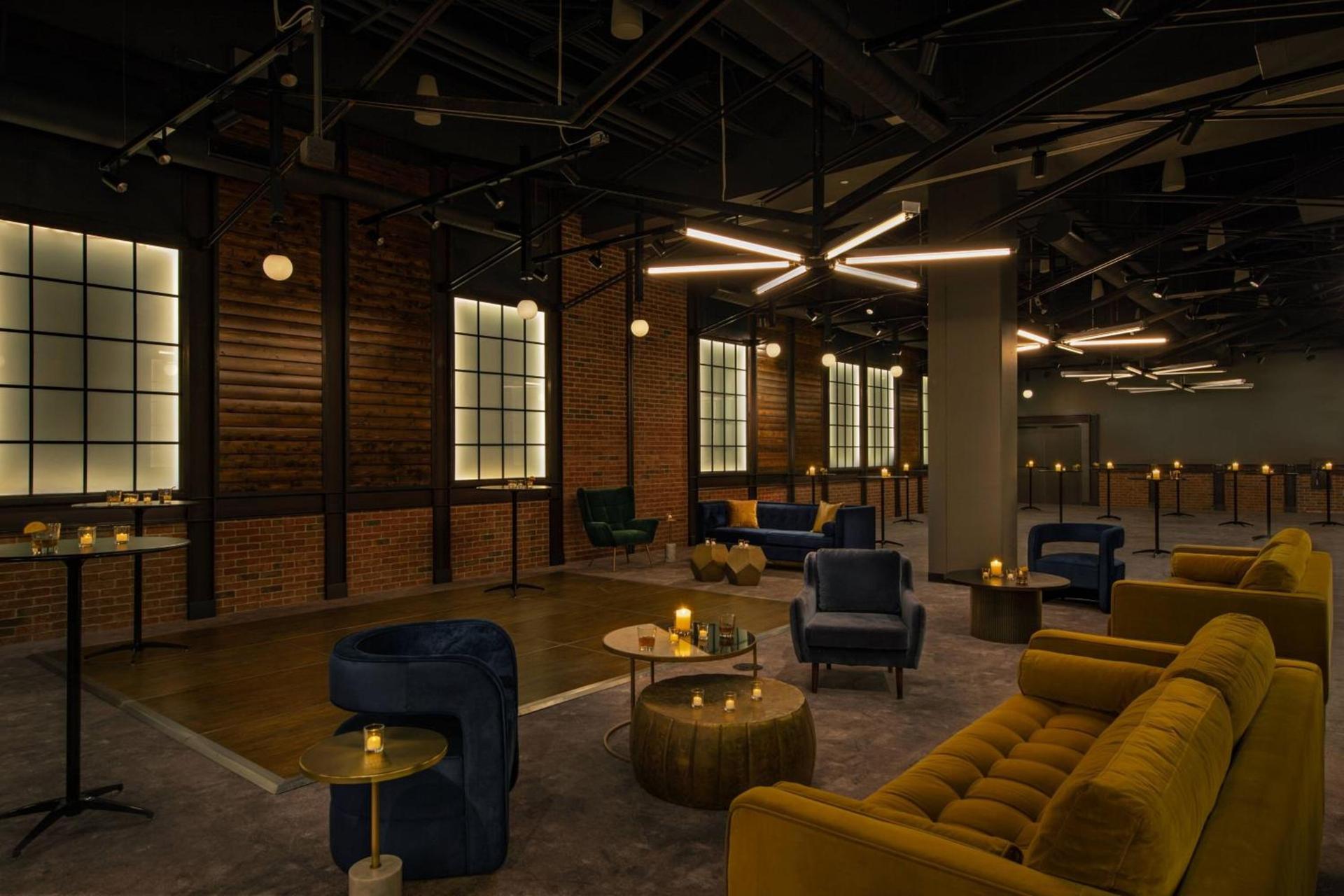 Moxy Downtown Los Angeles photo 73