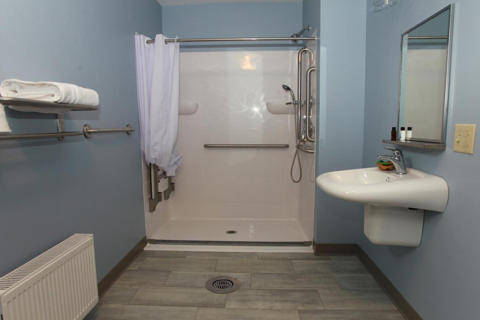 Wolastoq Inn And Suites photo 14