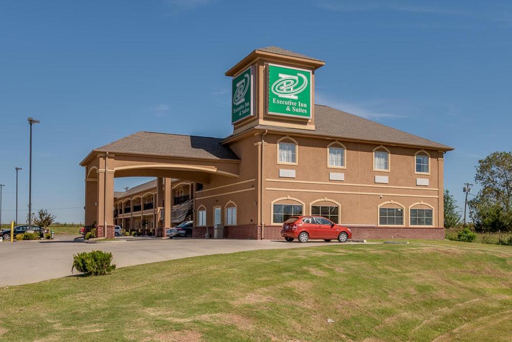 Executive Inn & Suites Cushing photo 29