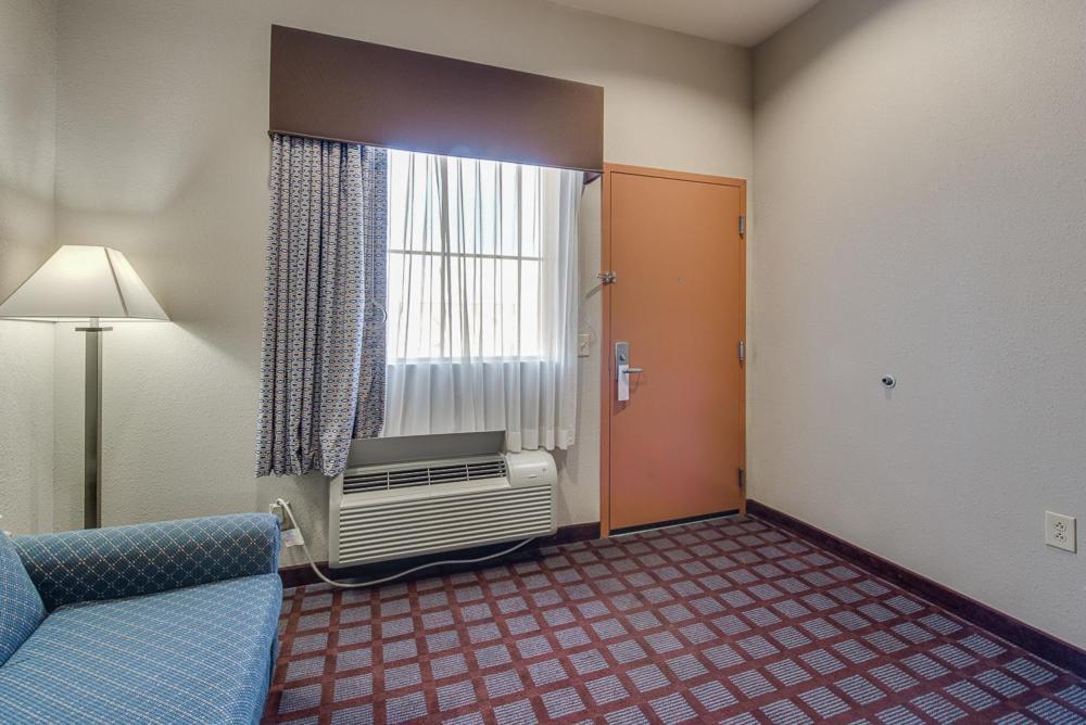 Executive Inn & Suites Cushing photo 56