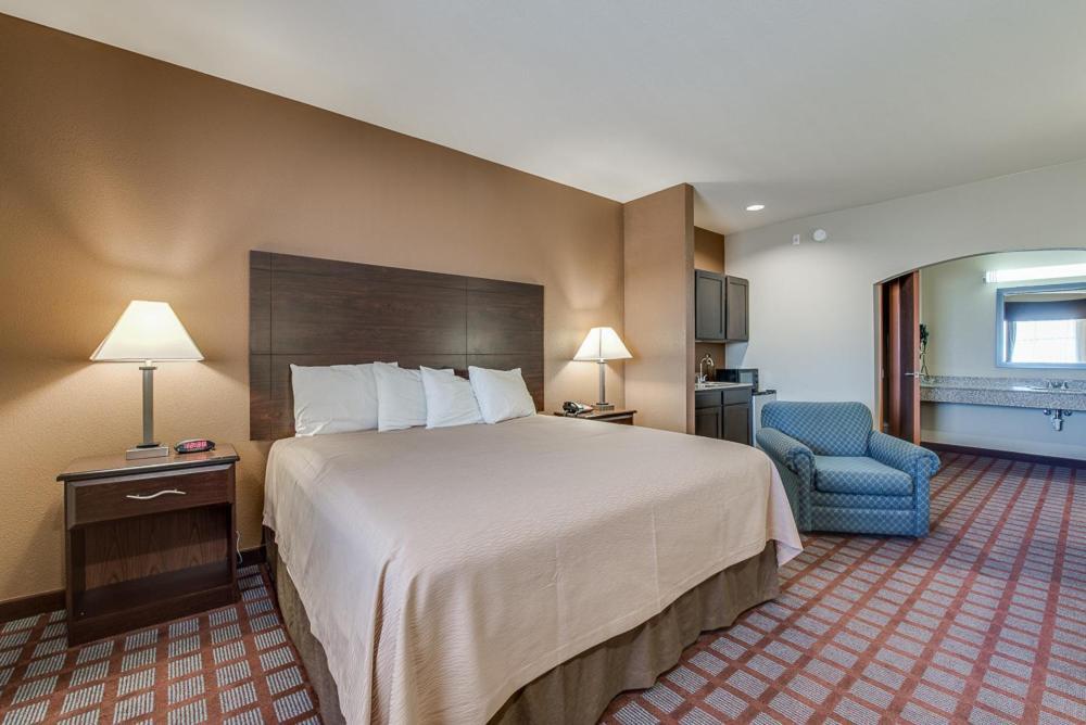 Executive Inn & Suites Cushing photo 48