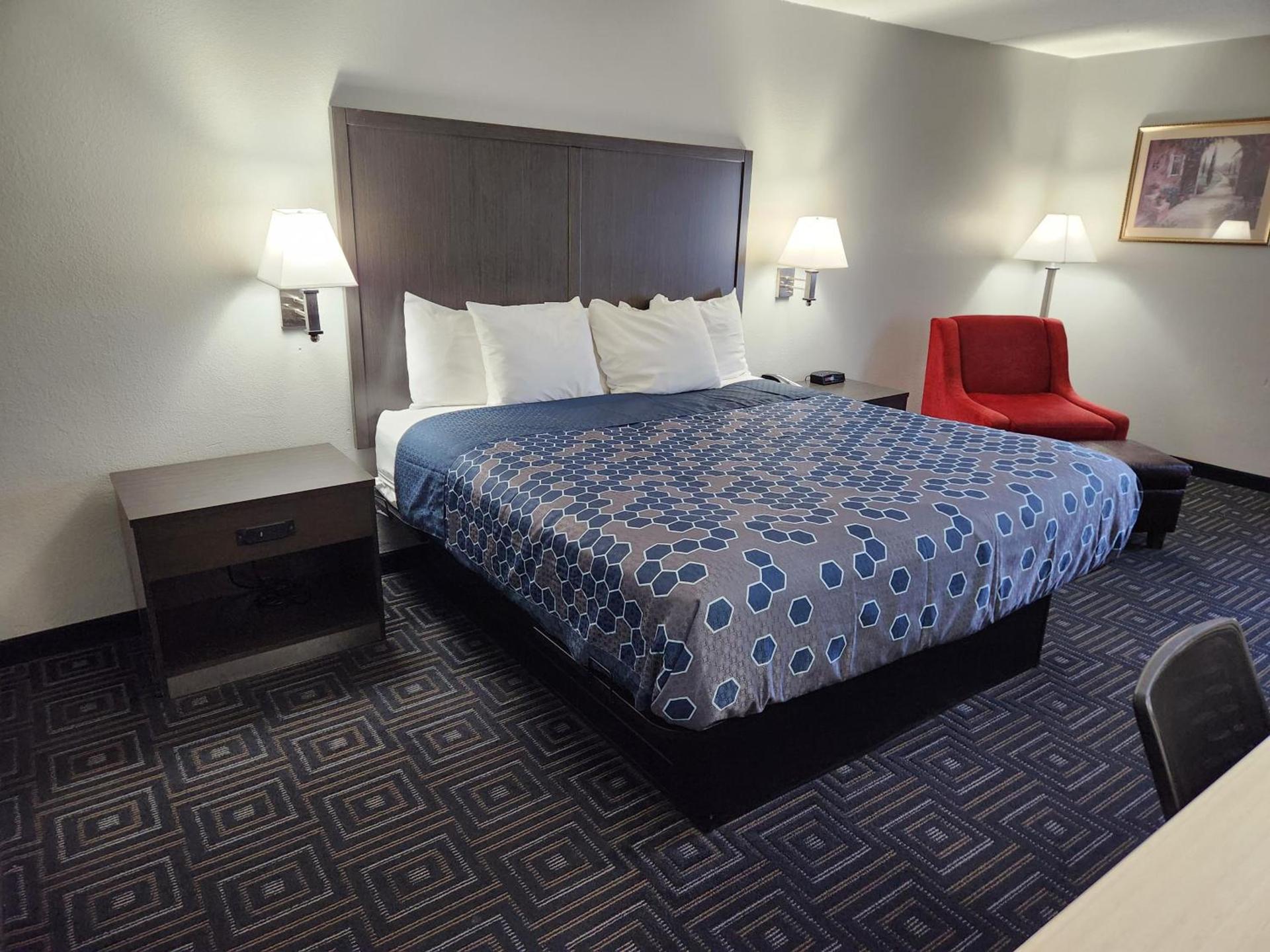Twin Cities Inn, Mounds View photo 26